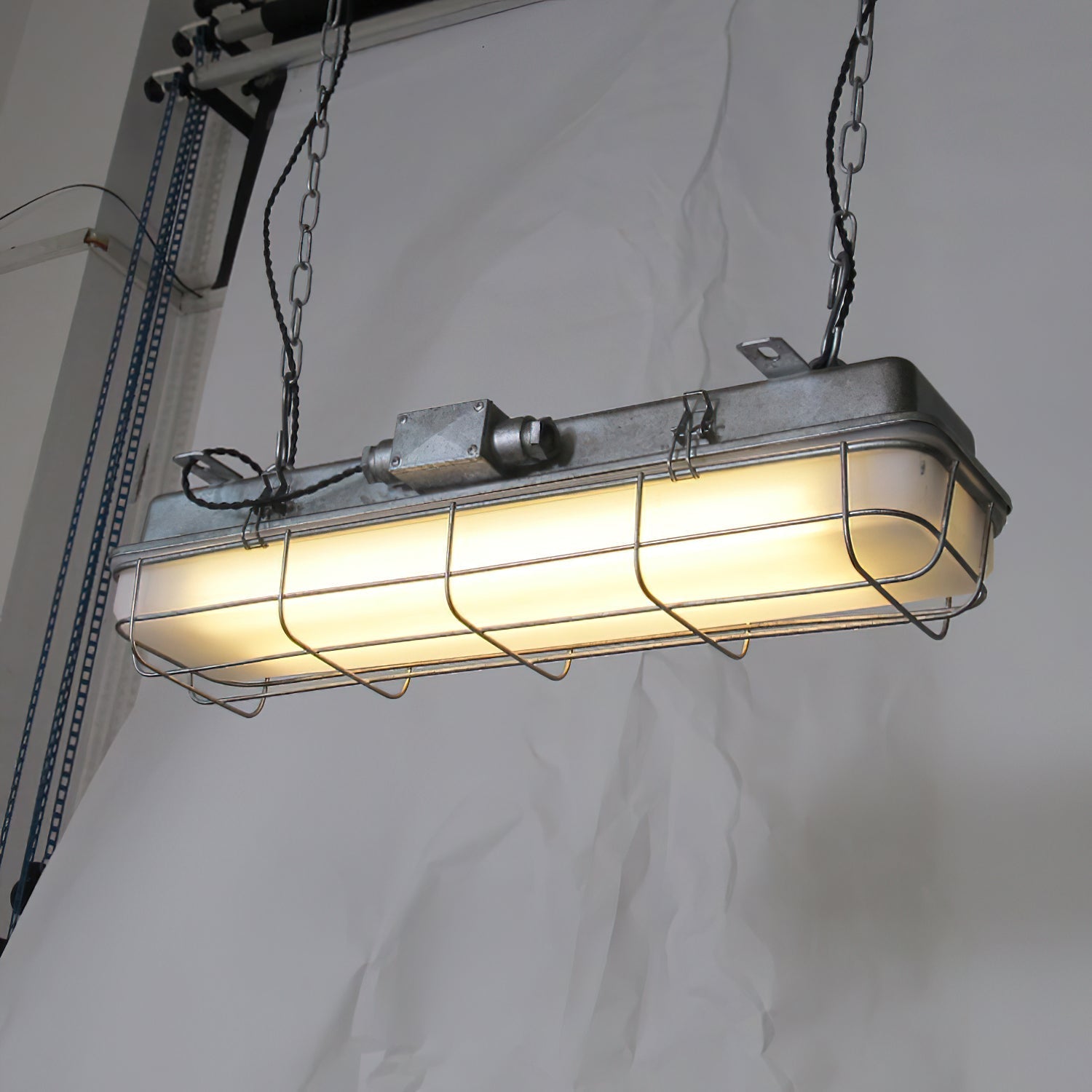 Usorel Modern Minimalist Pendant Lamp - Letslighting