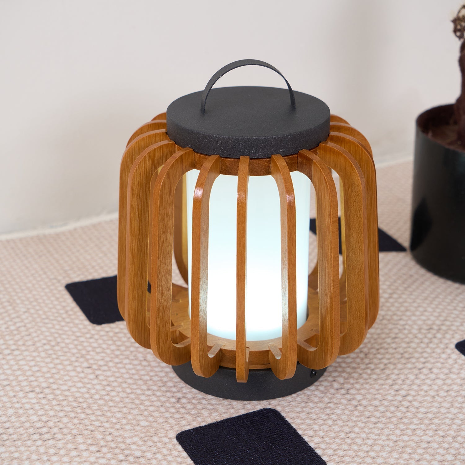 Ray Portable Lantern Outdoor Light - Letslighting