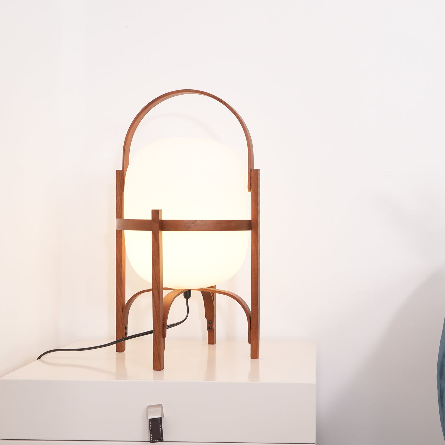 Lethra Wood Glass Table Lamp - Letslighting