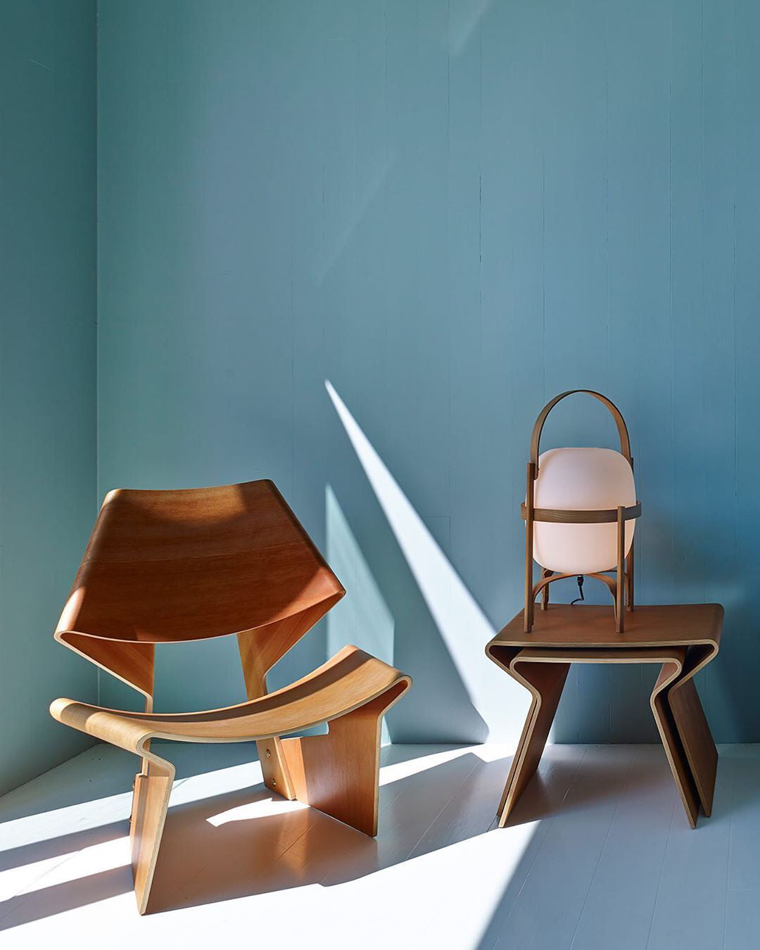 Lethra Wood Glass Table Lamp - Letslighting