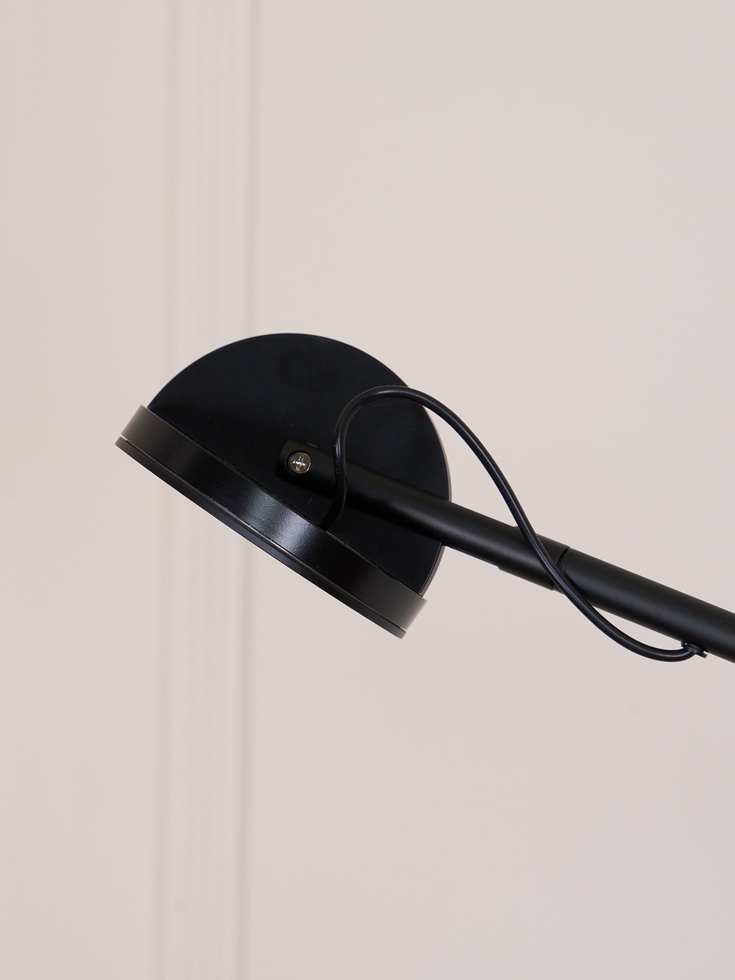 Jared Minimalist Floor Lamp - Letslighting