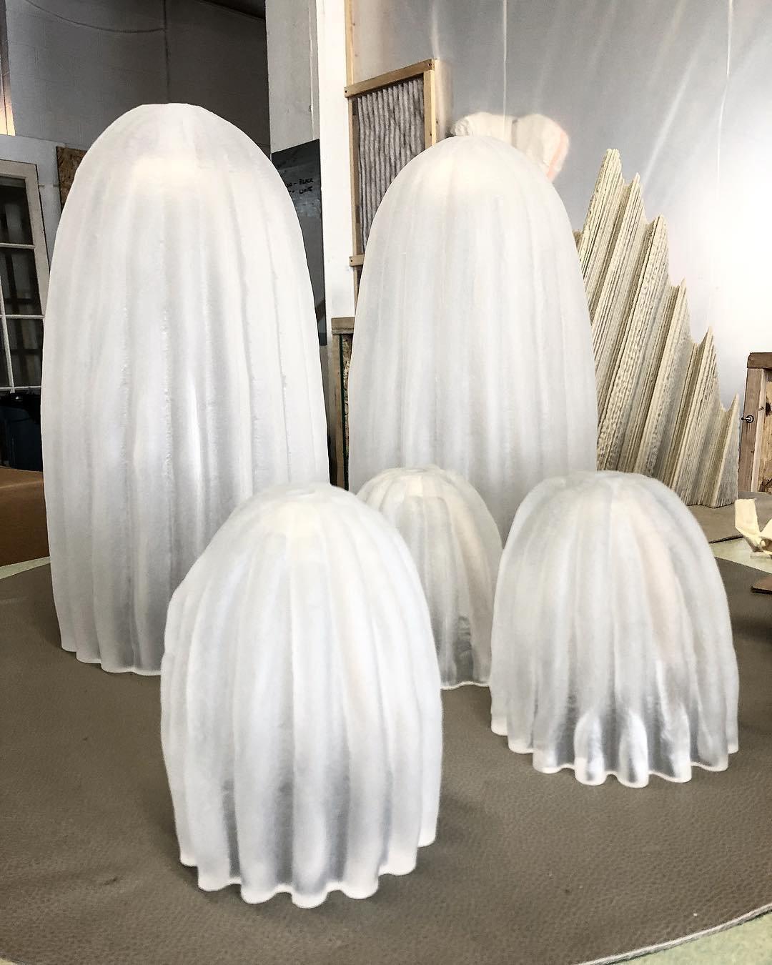 Zaraice Resin Artistic Table Lamp - Letslighting