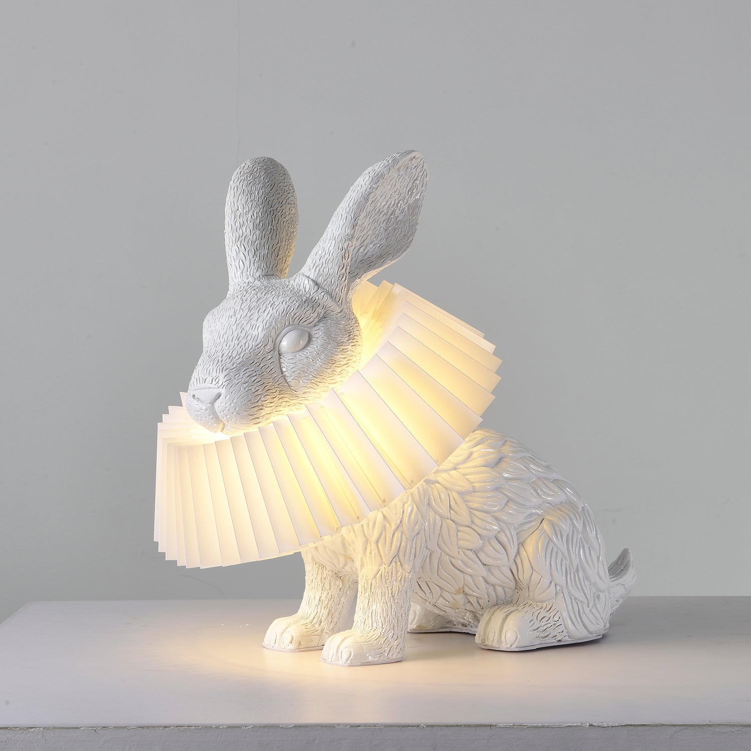Eldaian Resin Playful Table Lamp - Letslighting