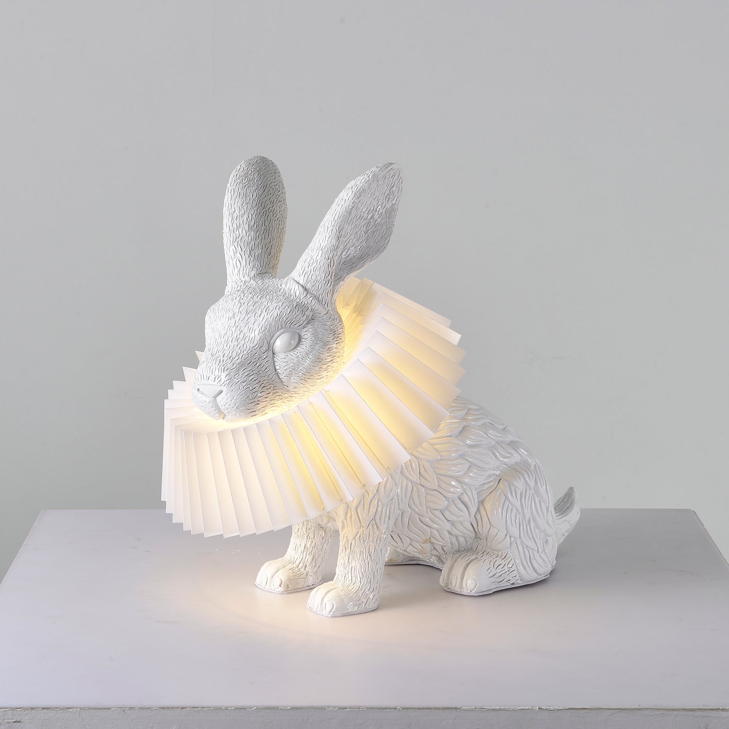 Eldaian Resin Playful Table Lamp - Letslighting
