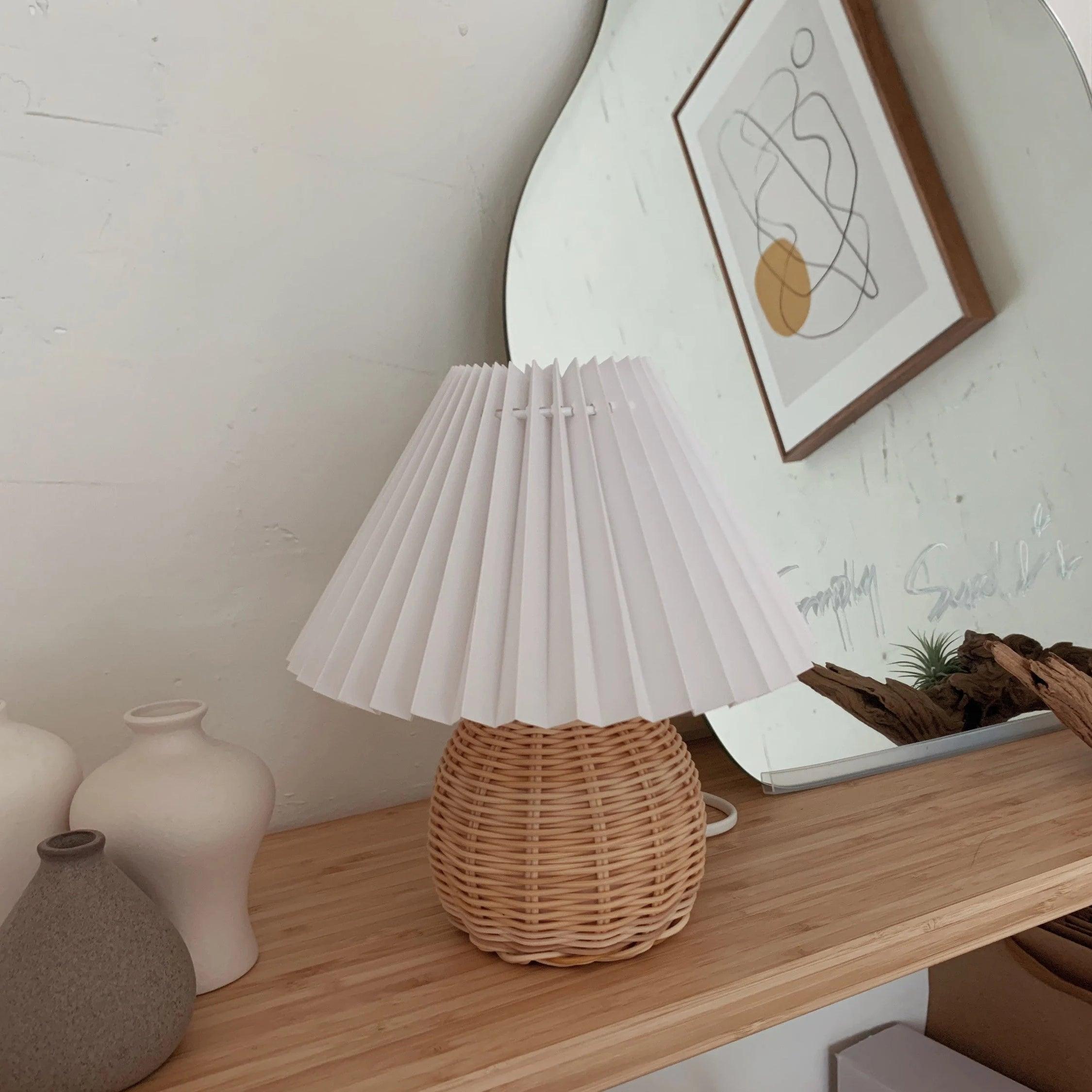Zara Rattan Pleated Table lamp - Letslighting