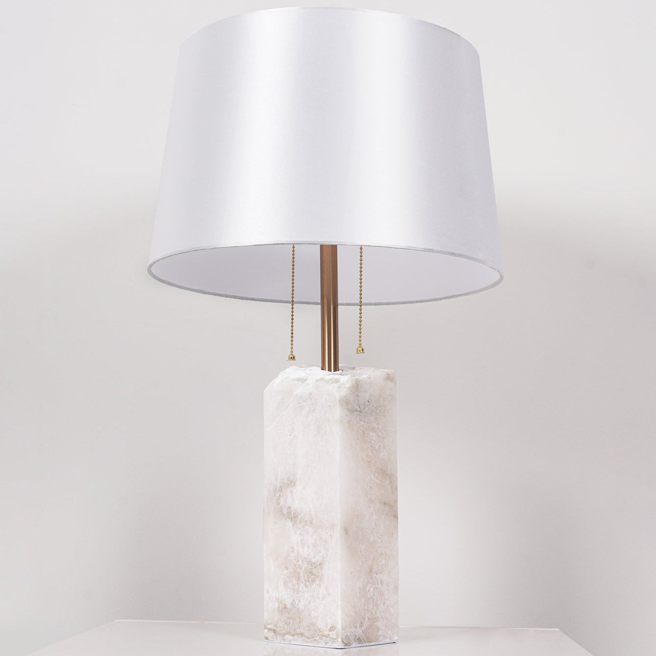 Syvaris Minimalist Alabaster Table Lamp - Letslighting