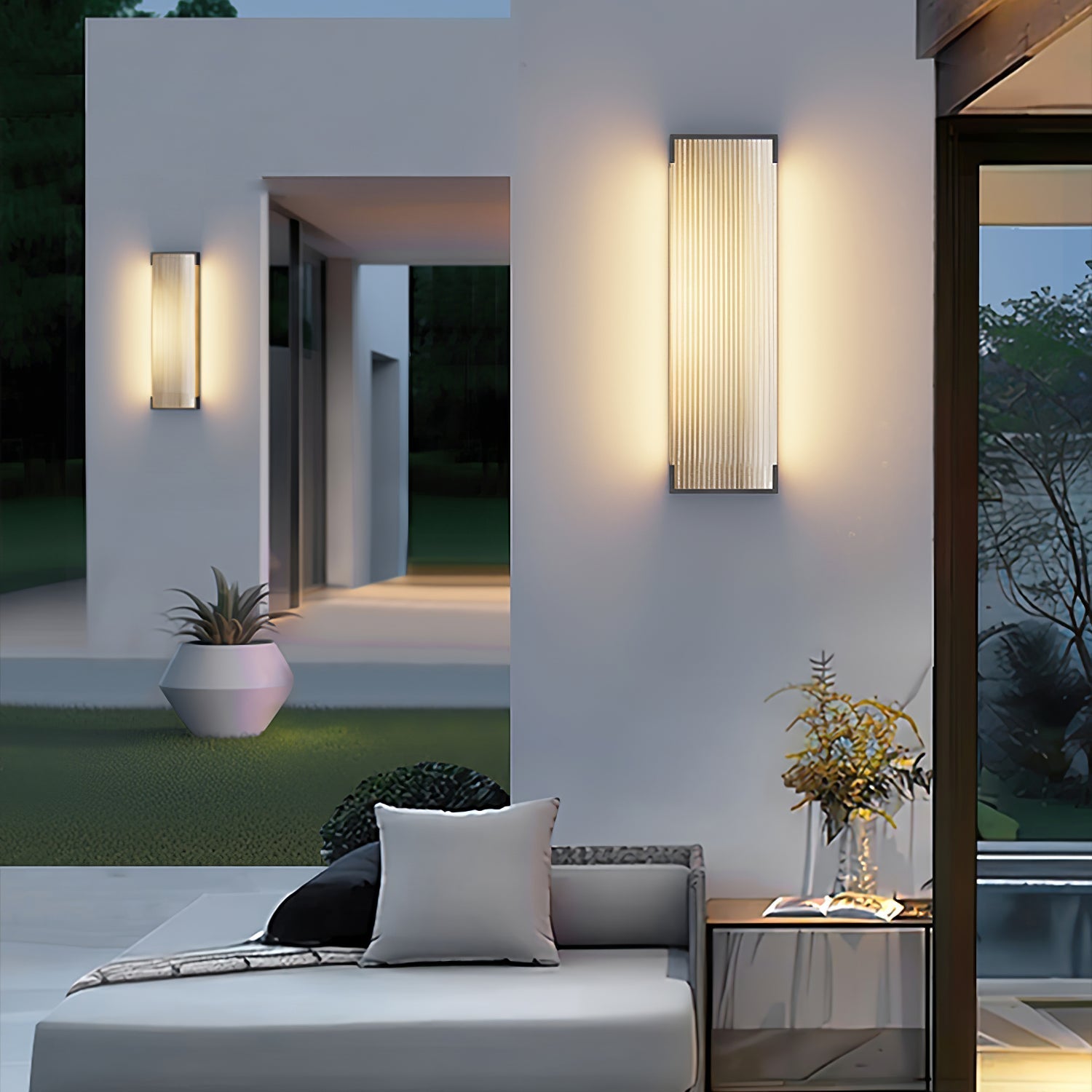 Ivela Unique Rectangular Solar Outdoor Wall Light - Letslighting