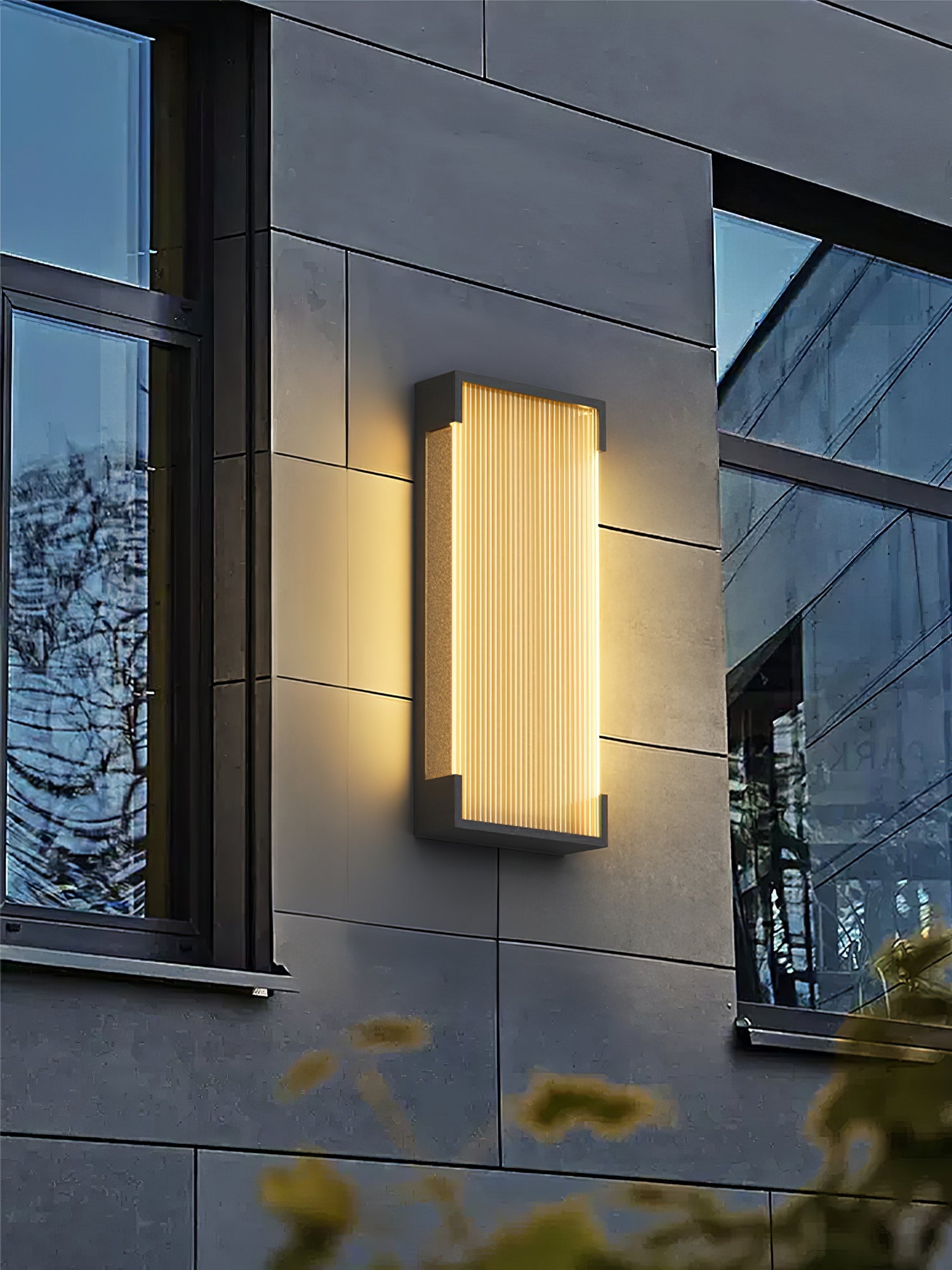 Ivela Unique Rectangular Solar Outdoor Wall Light - Letslighting