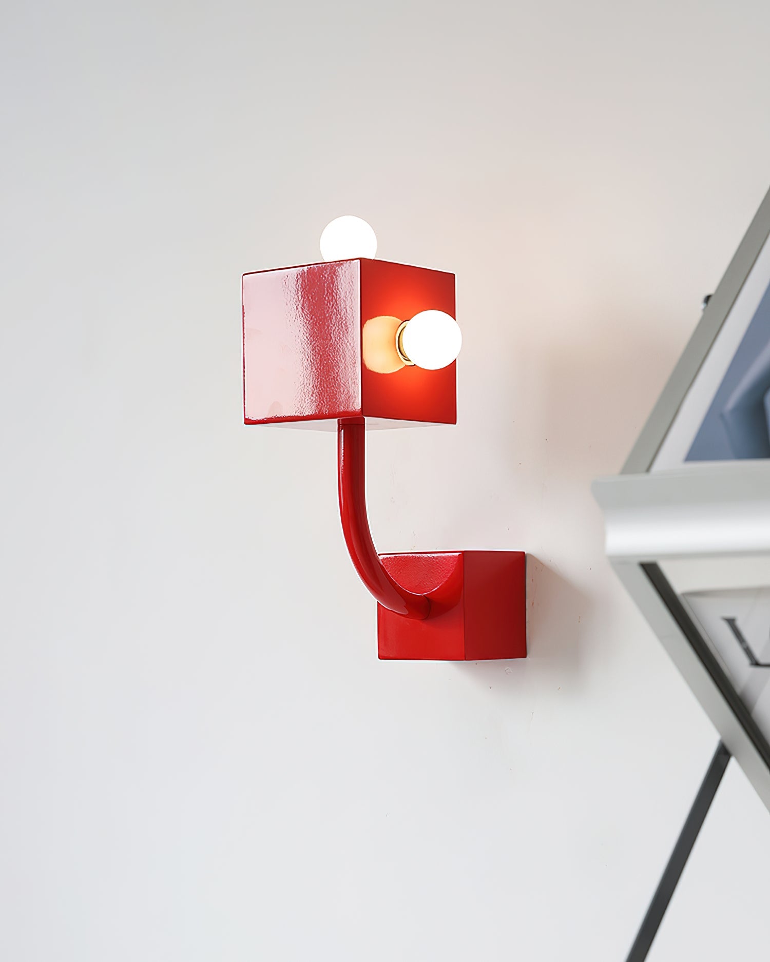 AvantCube Red Wall Lamp - Letslighting