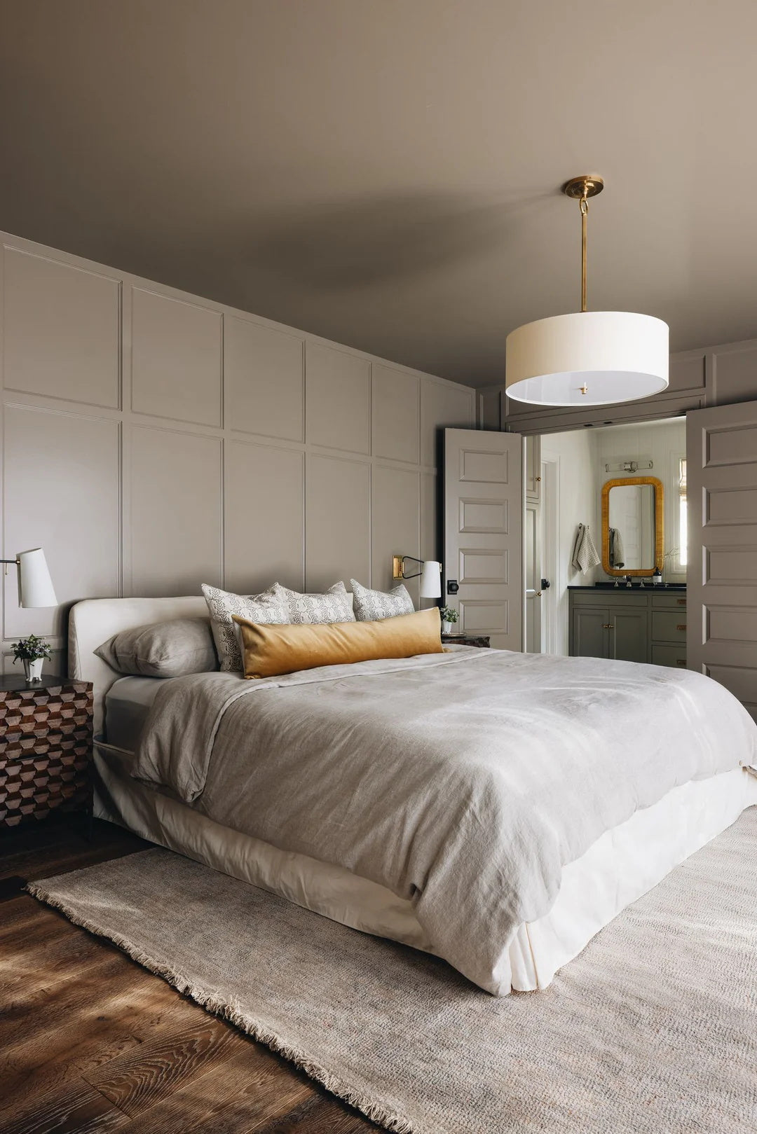 Olvynis Modern Minimalist Hanging Brass Fabric Pendant Lamp - Letslighting