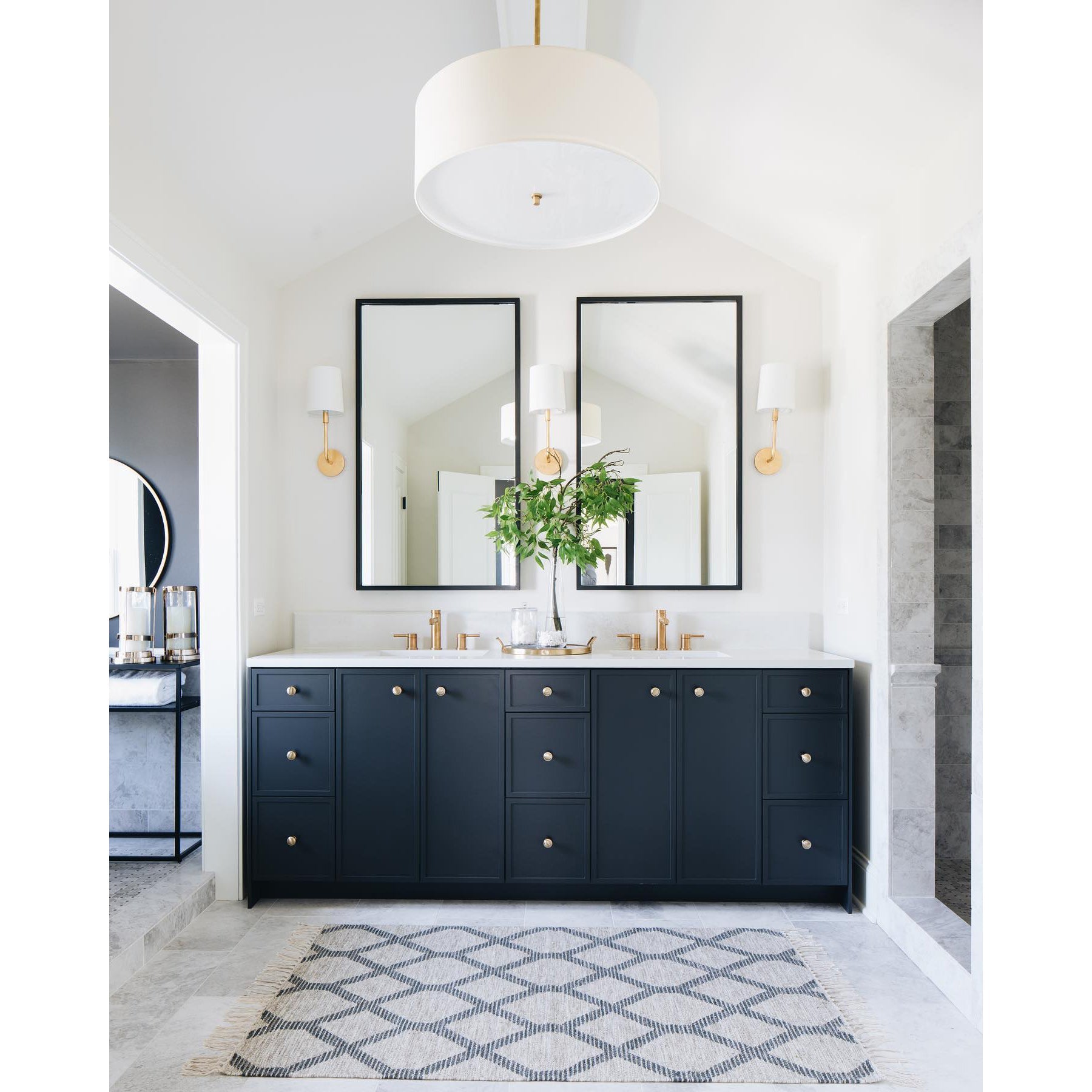 Olvynis Modern Minimalist Hanging Brass Fabric Pendant Lamp - Letslighting