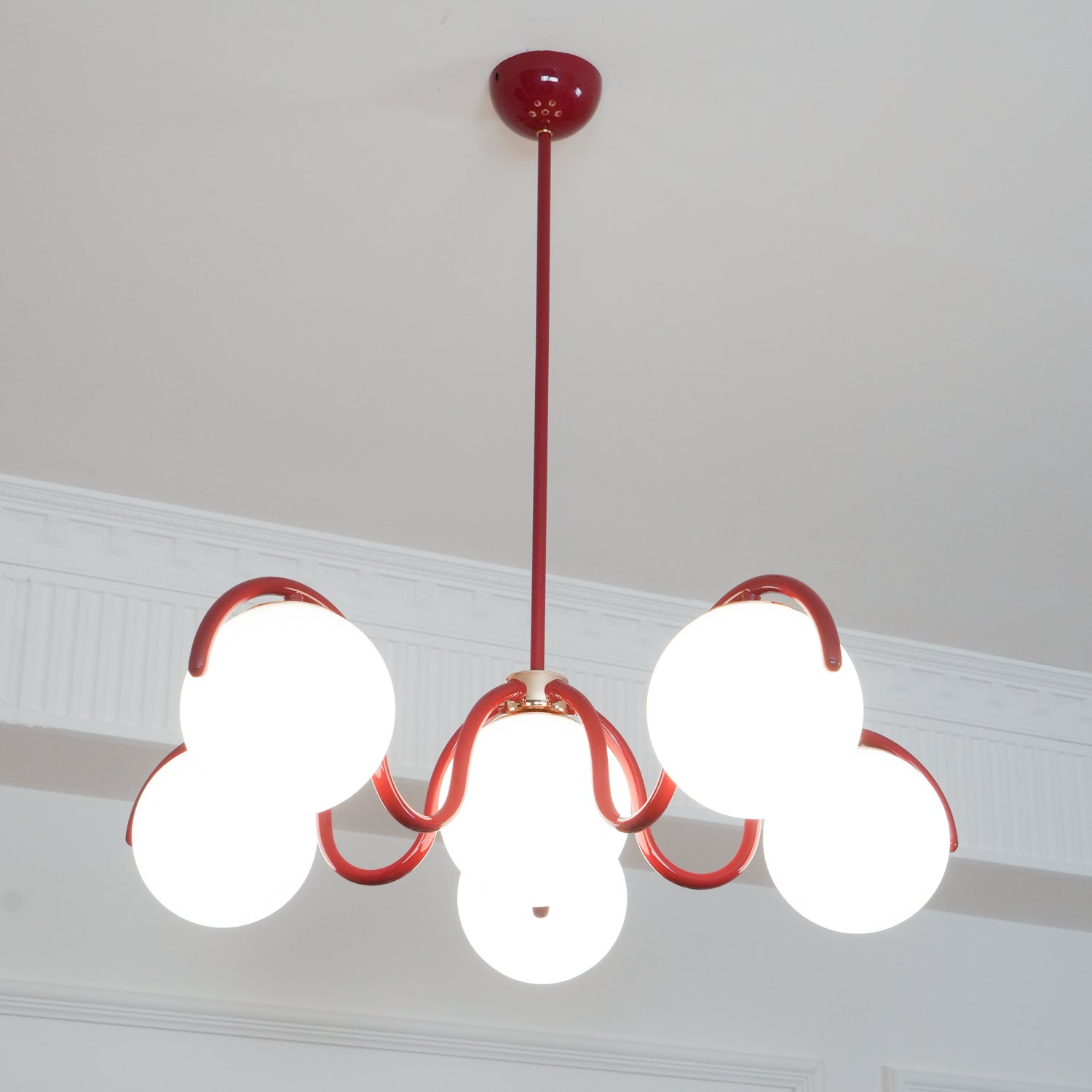 Aria Curve Linear Chandelier Red&Silver