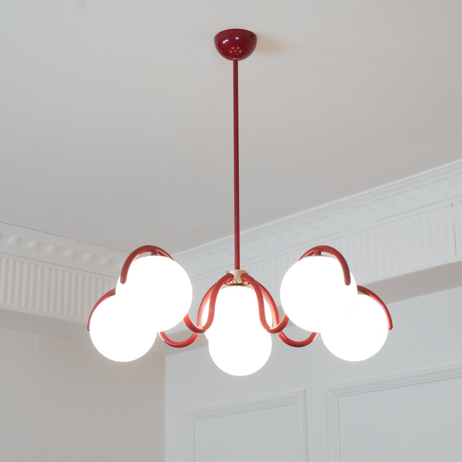 Aria Curve Linear Chandelier Red&Silver