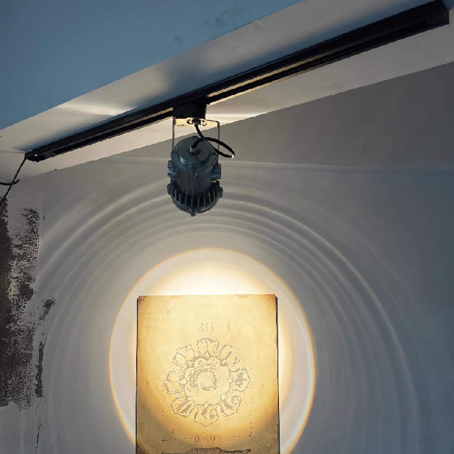 Avvelos Retro Industrial Glass Track Lights - Letslighting