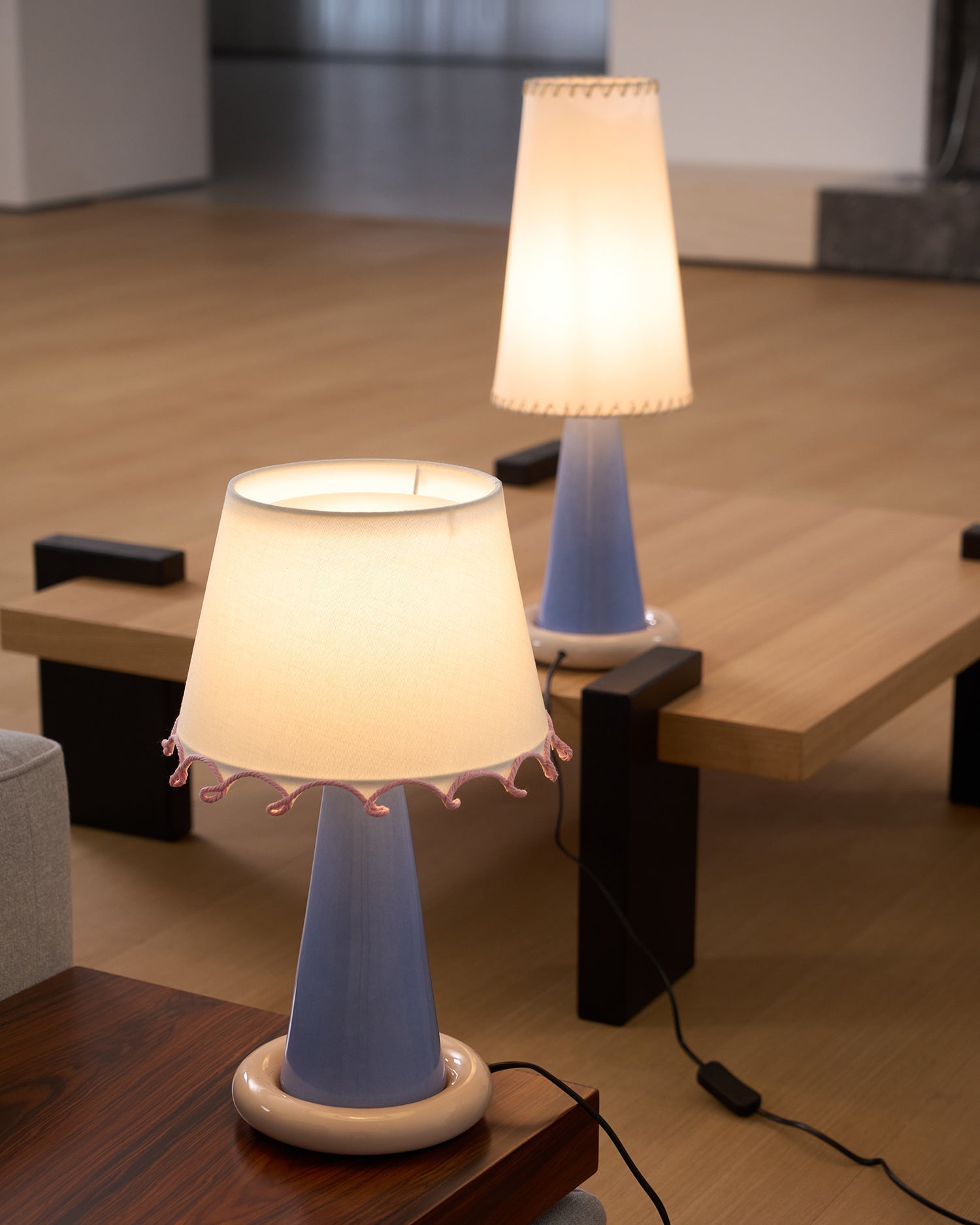 Rhett Modern Ceramic Table Lamp - Letslighting