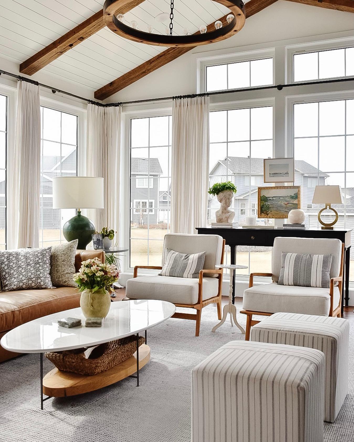 Vantor Fabric Minimalist Table Lamp - Letslighting