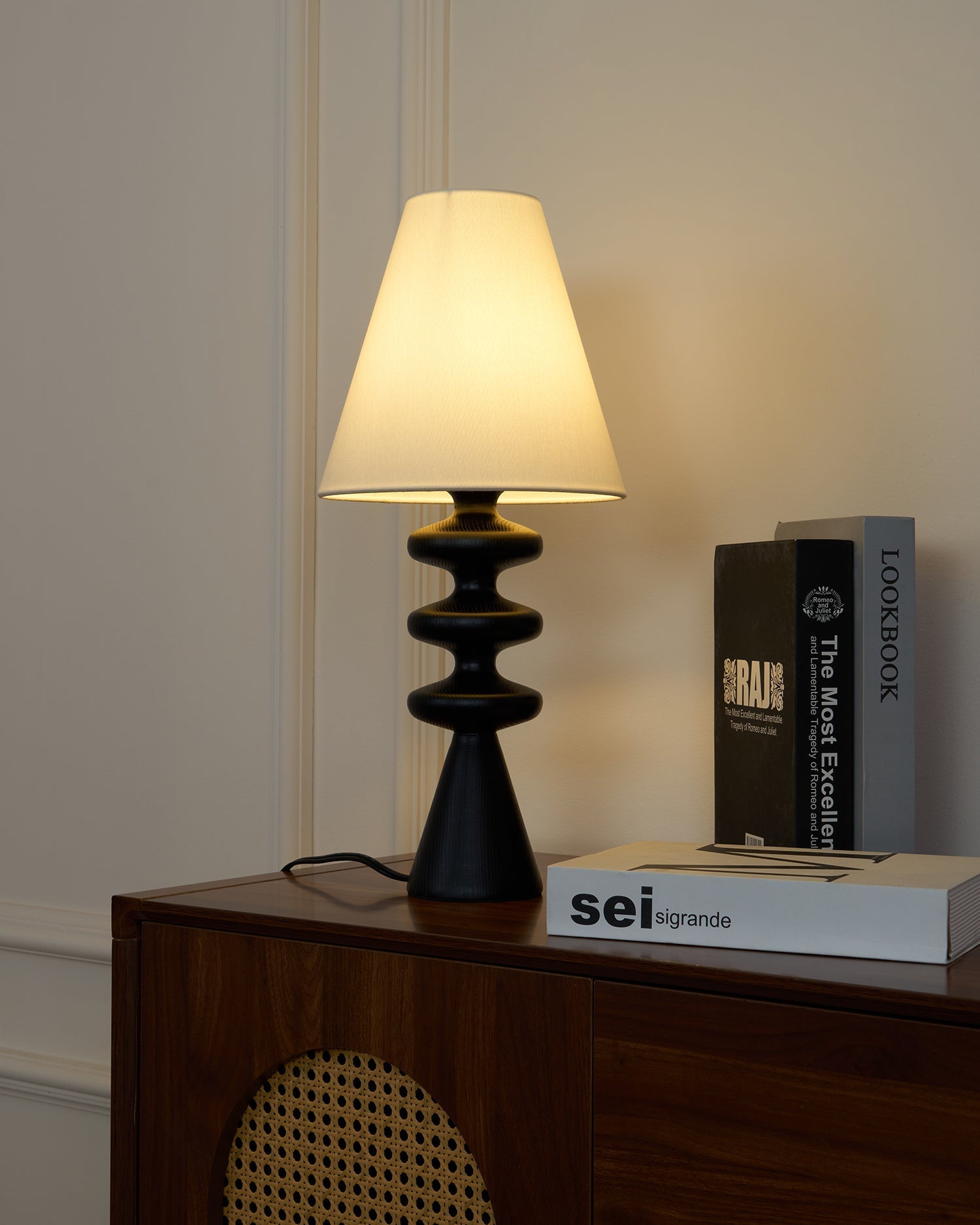 Kameron Modern Wood Table Lamp - Letslighting