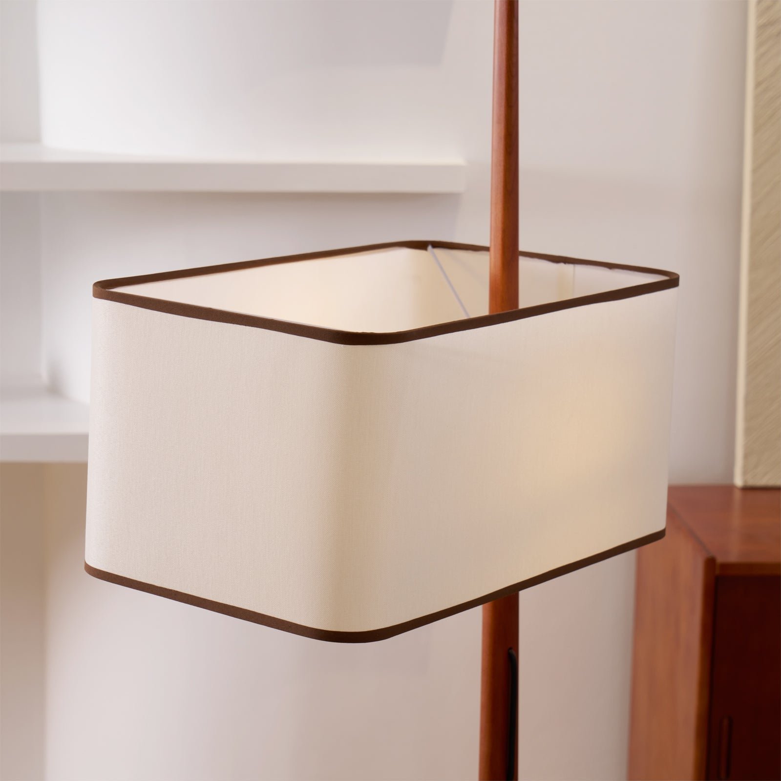 Vemara Mid Century Wood Floor Lamp - Letslighting