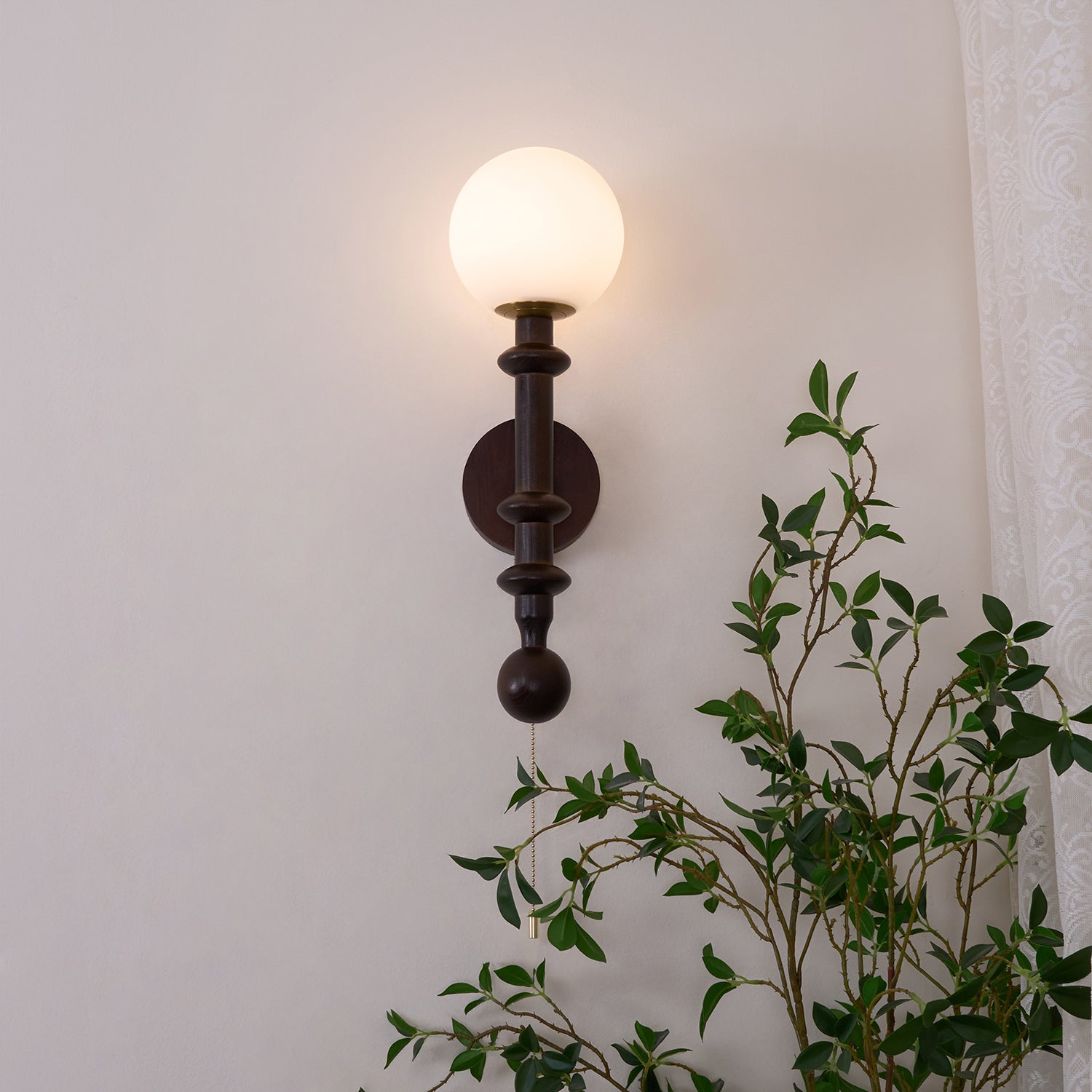 Elmiror Elegance Roman Column Glass Wood Wall Lamp - Letslighting