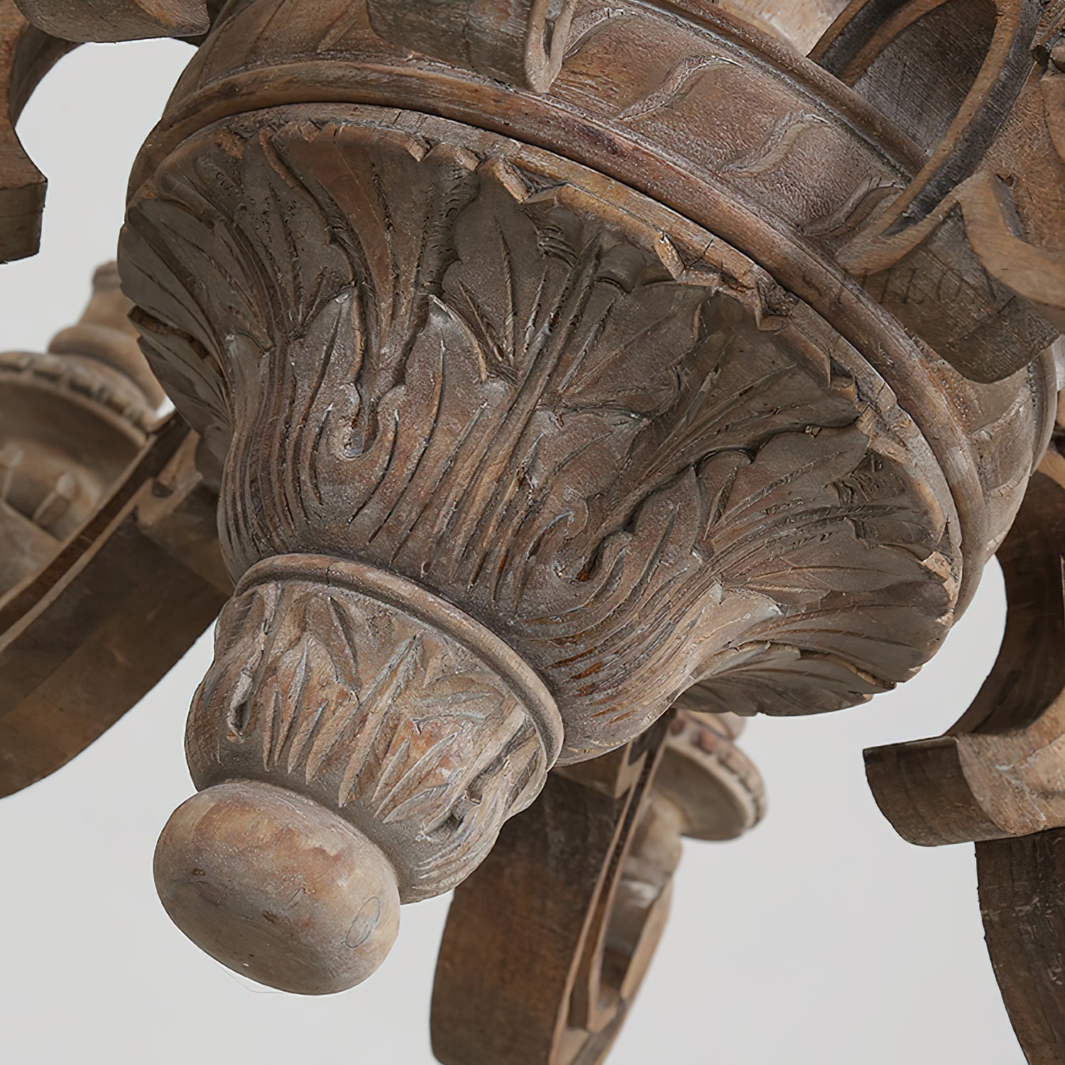 Olrinila Roman Pillar Hand-carved Wood Chandelier - Letslighting