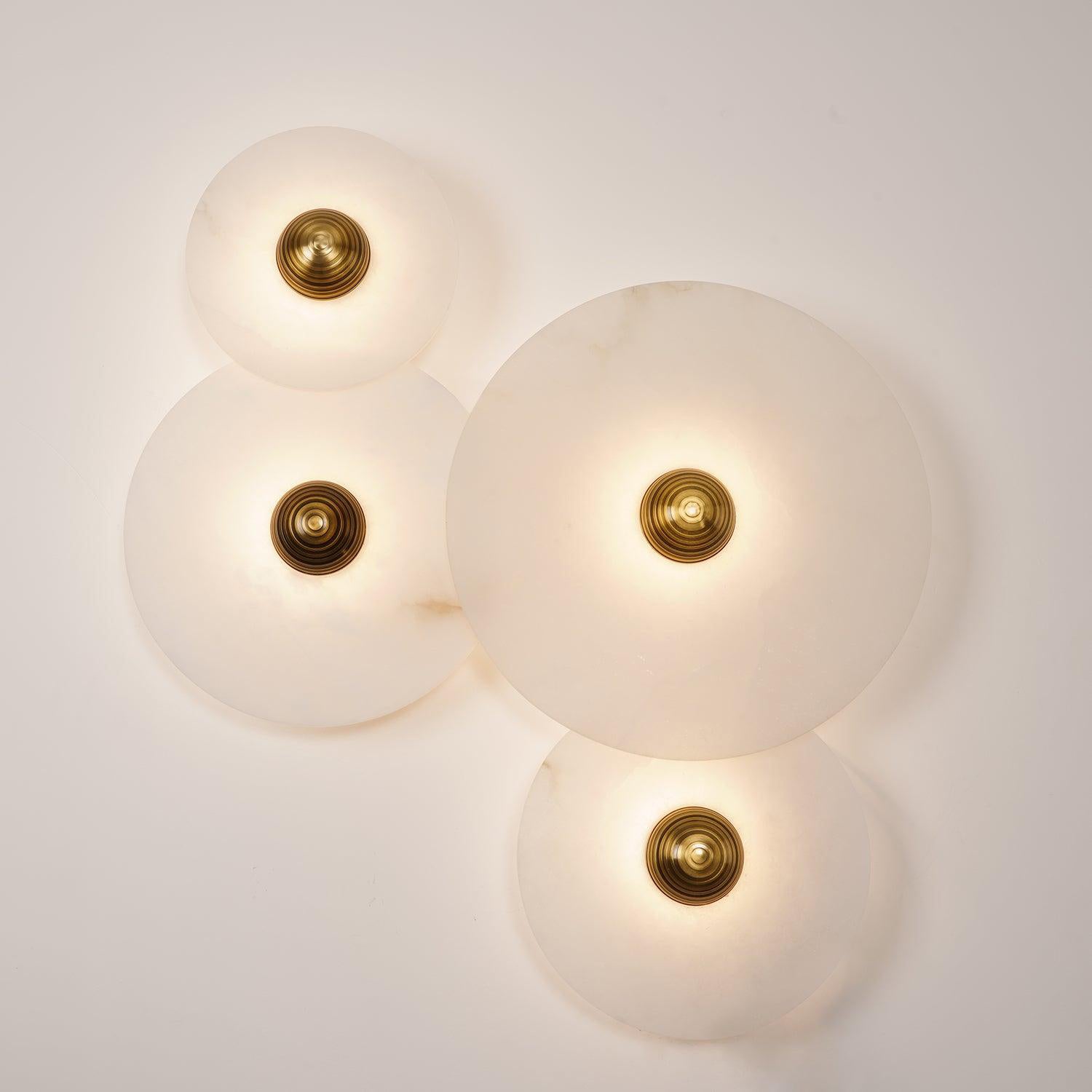 Round Wall Lamp Alabaster Fluted Brass - Letslighting