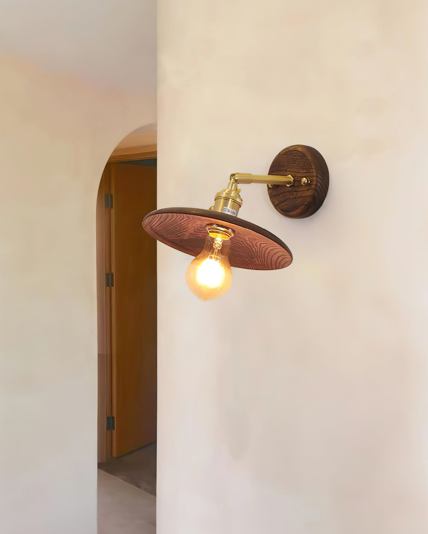 Runia Wall Lamp Rotatable Wood - Letslighting