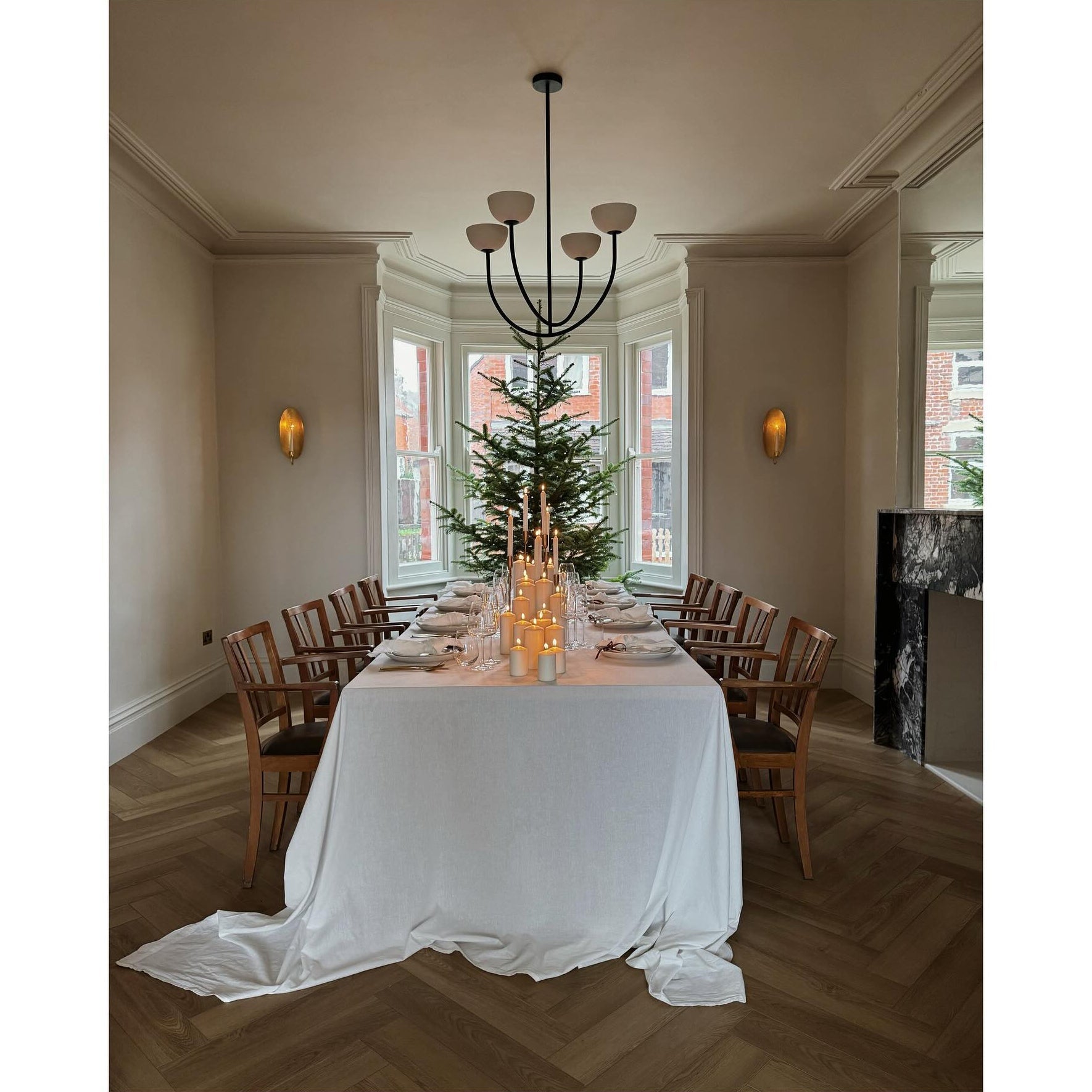Sytala Modern Minimalist Ceramics Chandelier - Letslighting