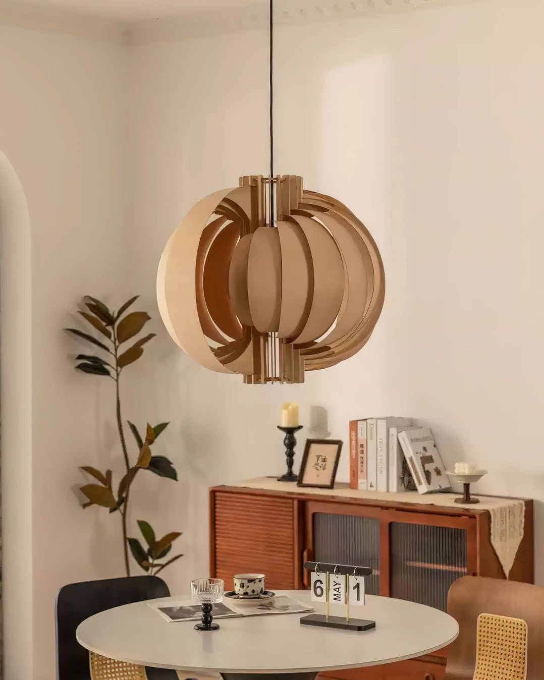 Ivraeus Premium Elegance Ring Wood Pendant Light - Letslighting