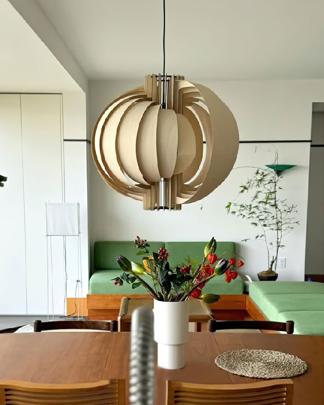 Ivraeus Premium Elegance Ring Wood Pendant Light - Letslighting