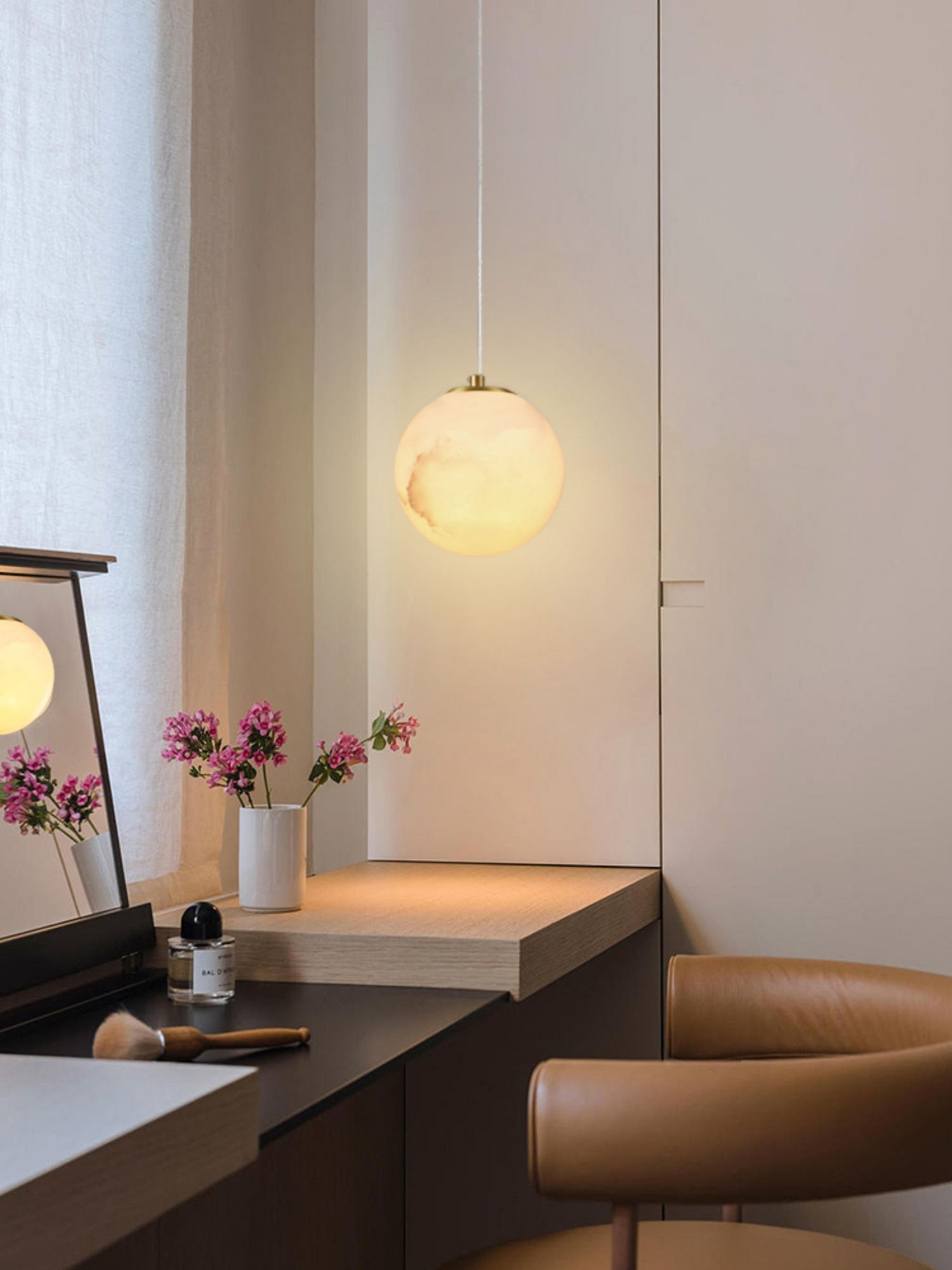 Uphaara Modern Minimalist Alabaster Pendant Light - Letslighting