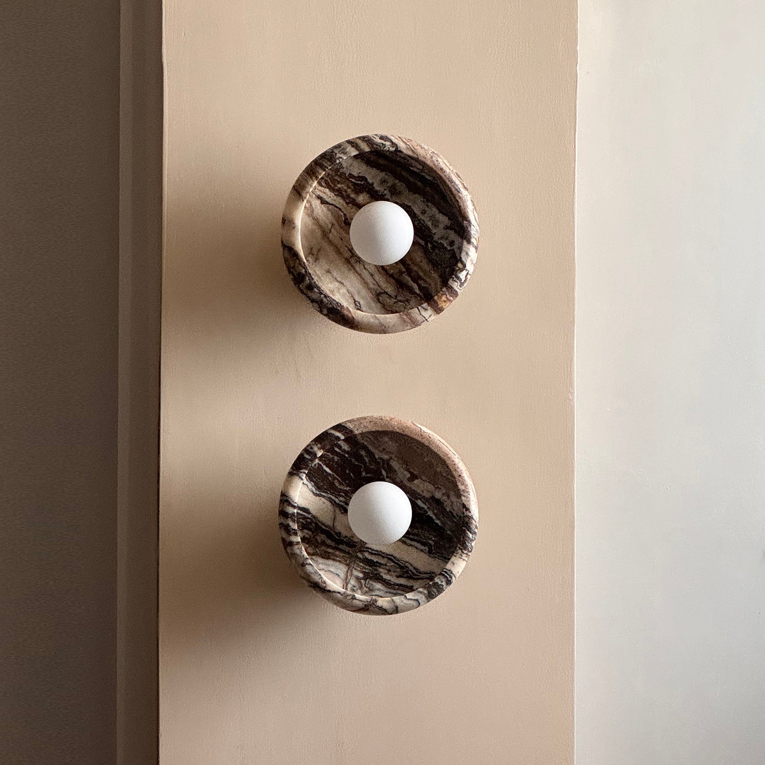 Onvix Natural Onyx Wall Light - Letslighting