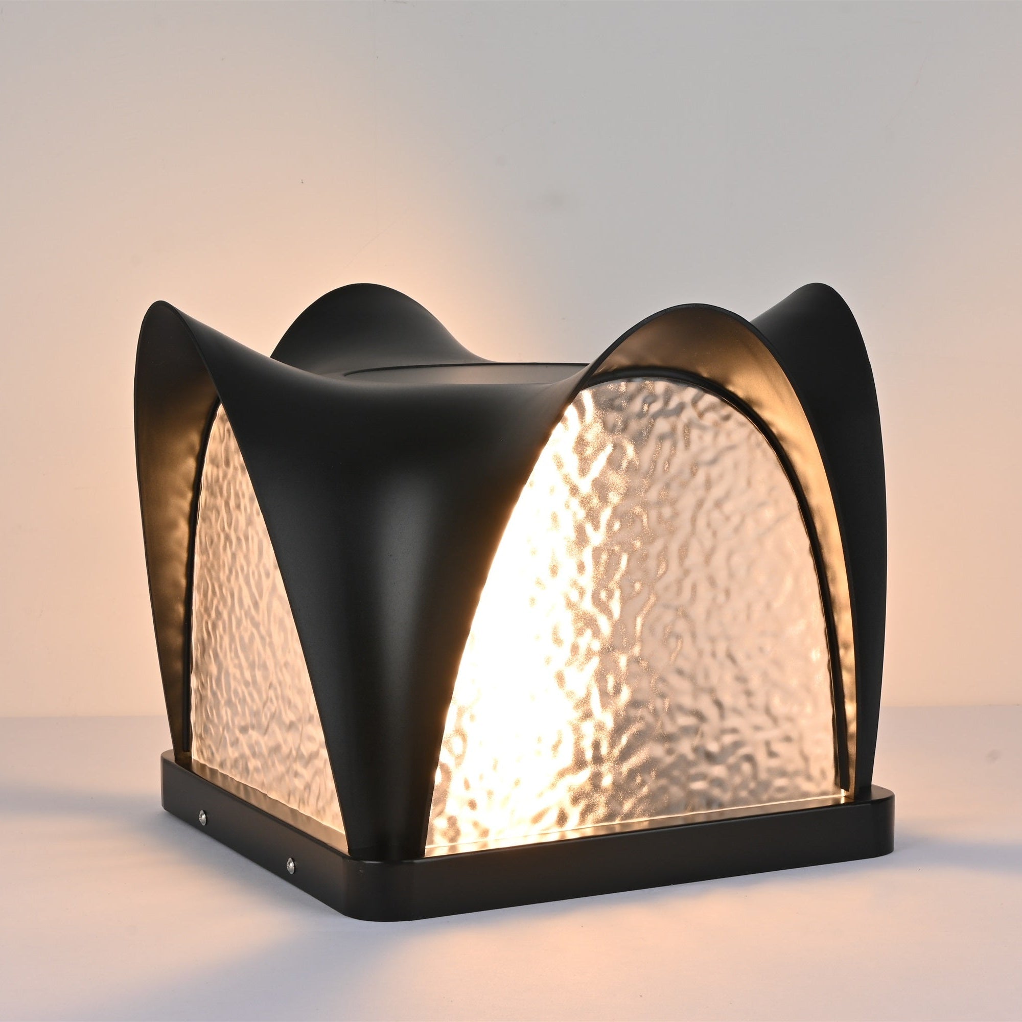 Veyra Modern Acrylic Outdoor Light - Letslighting