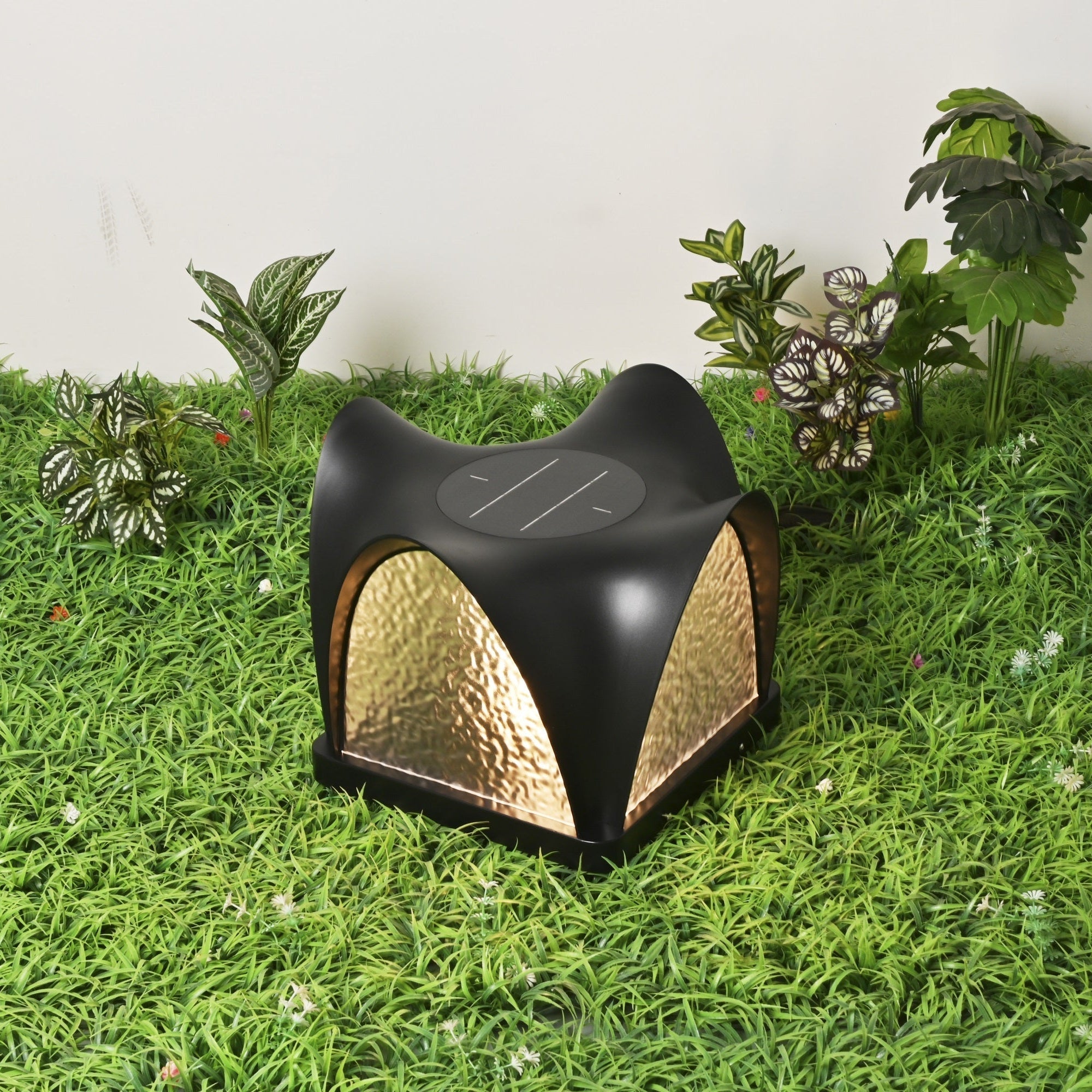 Veyra Modern Solar Outdoor Light - Letslighting