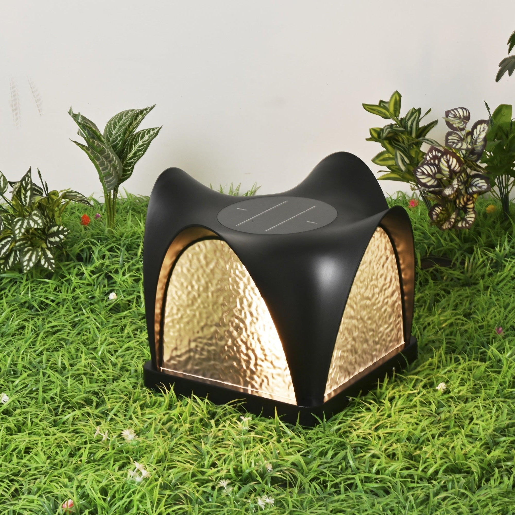 Veyra Modern Solar Outdoor Light - Letslighting