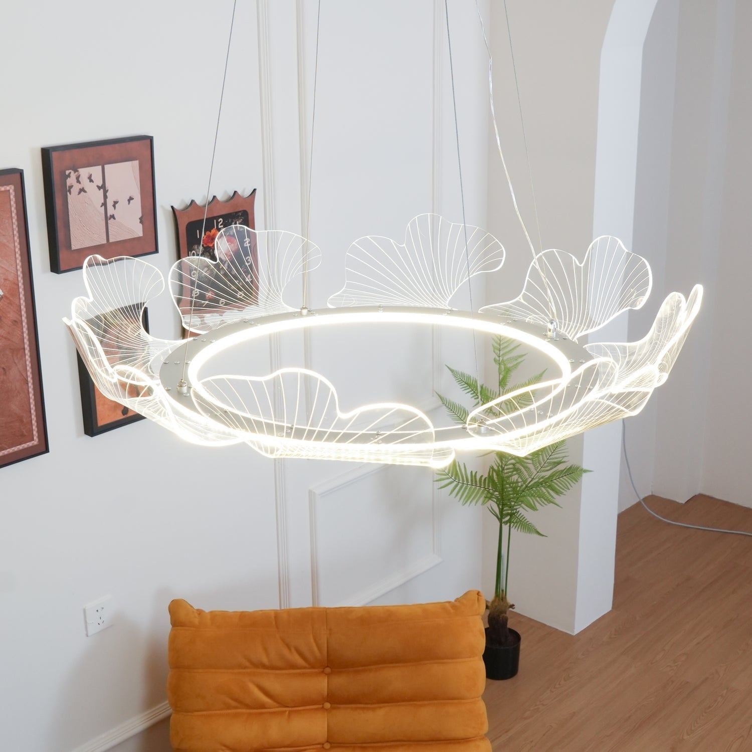 Lustra Pendant Lamp Frosted Acrylic Floral Ring - Letslighting