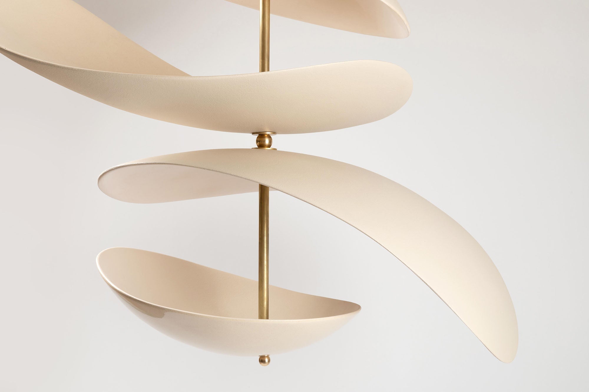Unorara Premium Nordic Floating Pendant Lamp - Letslighting