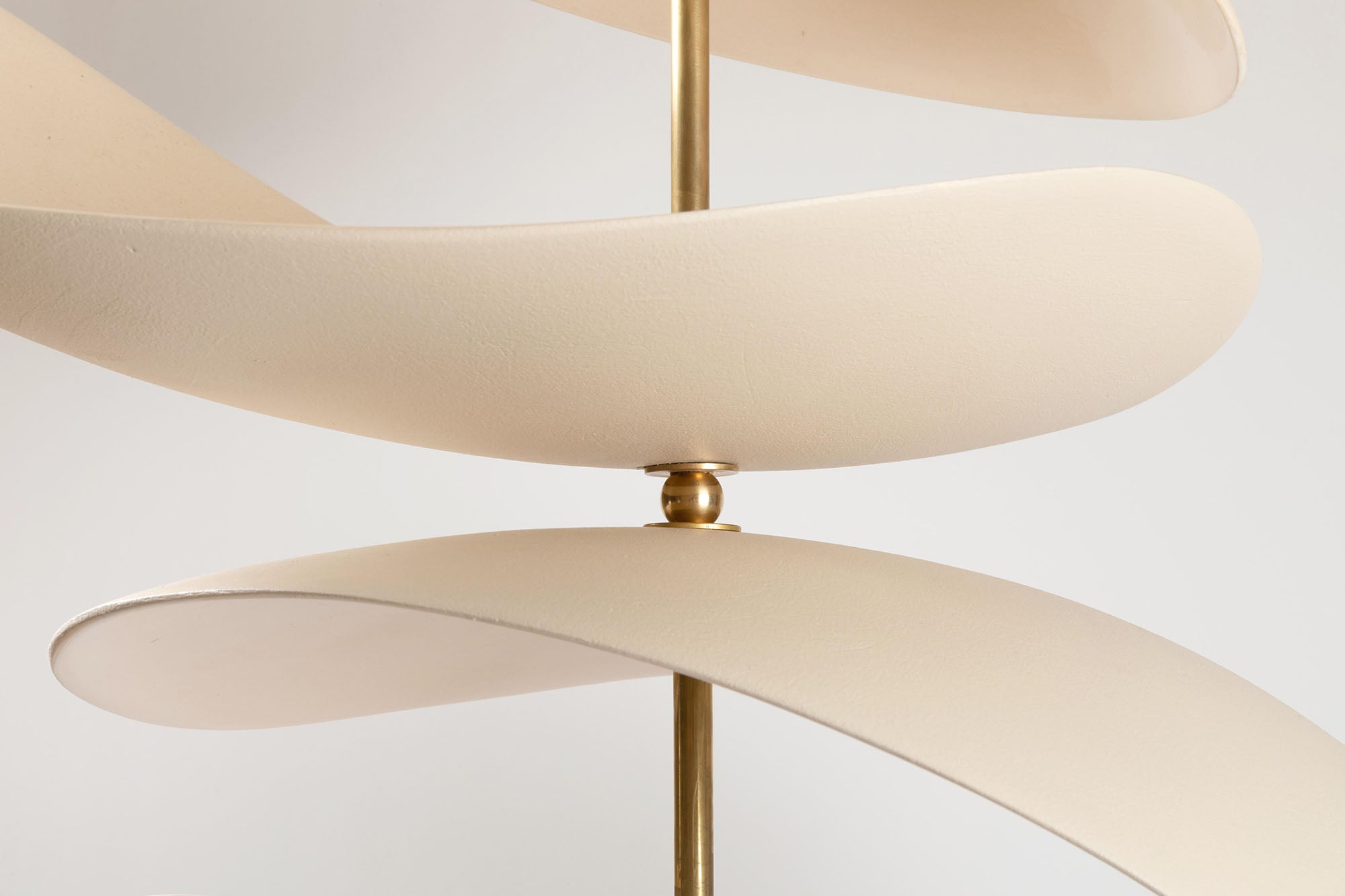 Unorara Premium Nordic Floating Pendant Lamp - Letslighting