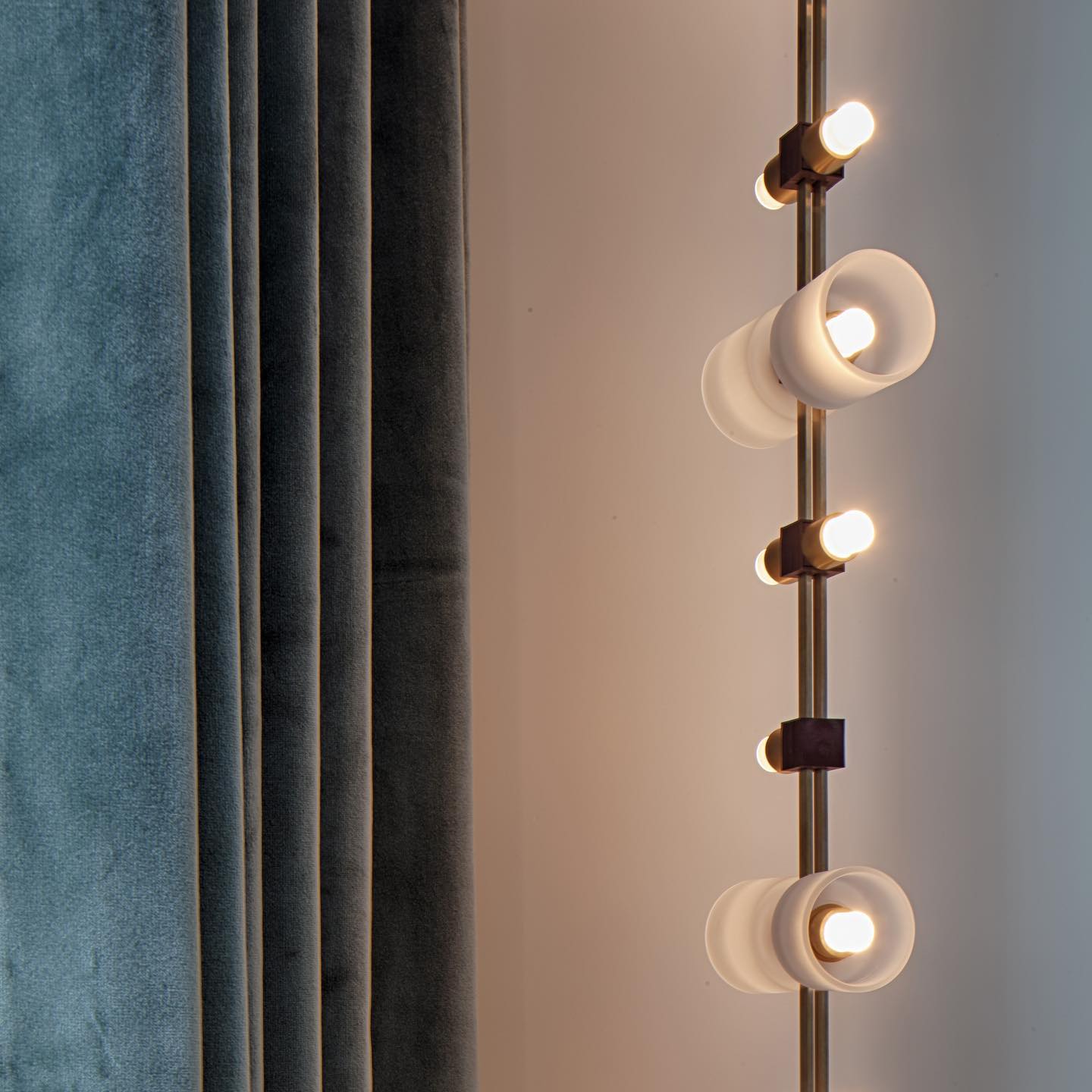 Cisilis Modern Minimalist Pendant Lamp - Letslighting