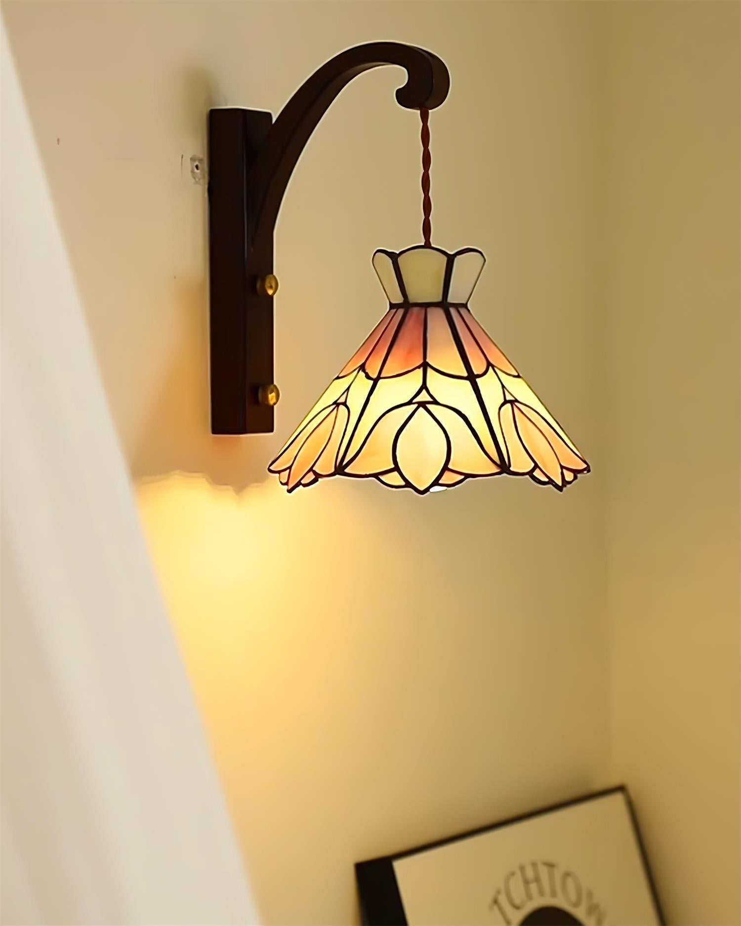 Wall Lamp Plug In Tiffany Stained Glass Floral Shade Wooden Bracket Vintage