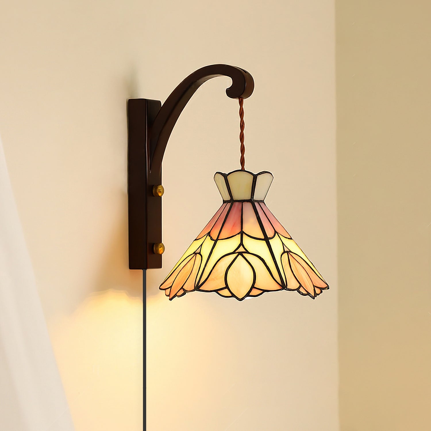 Wall Lamp Plug In Tiffany Stained Glass Floral Shade Wooden Bracket Vintage