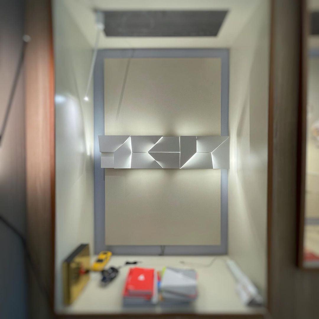 Kelsey Shadows Grand Sconce Wall Lamp - Letslighting