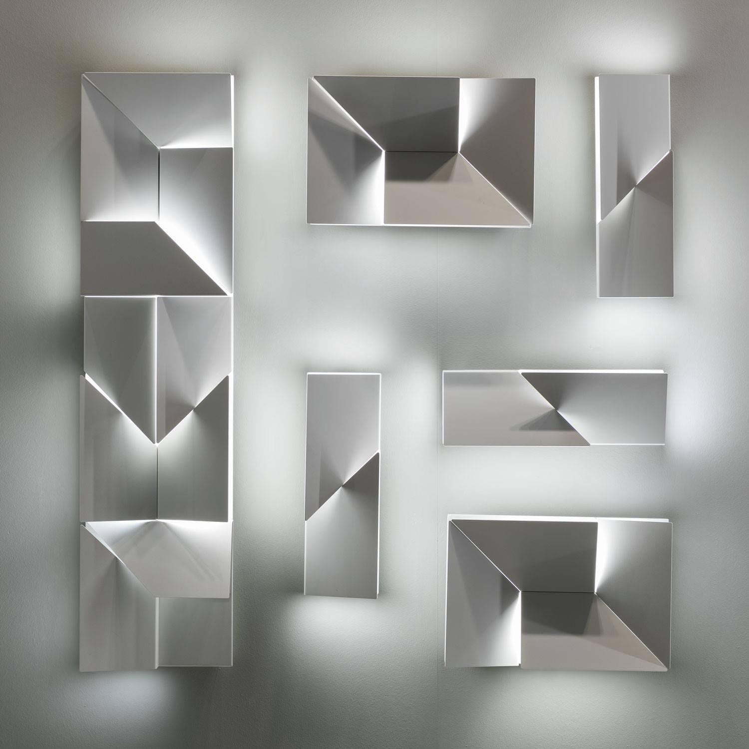 Zoliria Shadows Rechargeable Grand Sconce Wall lamp - Letslighting