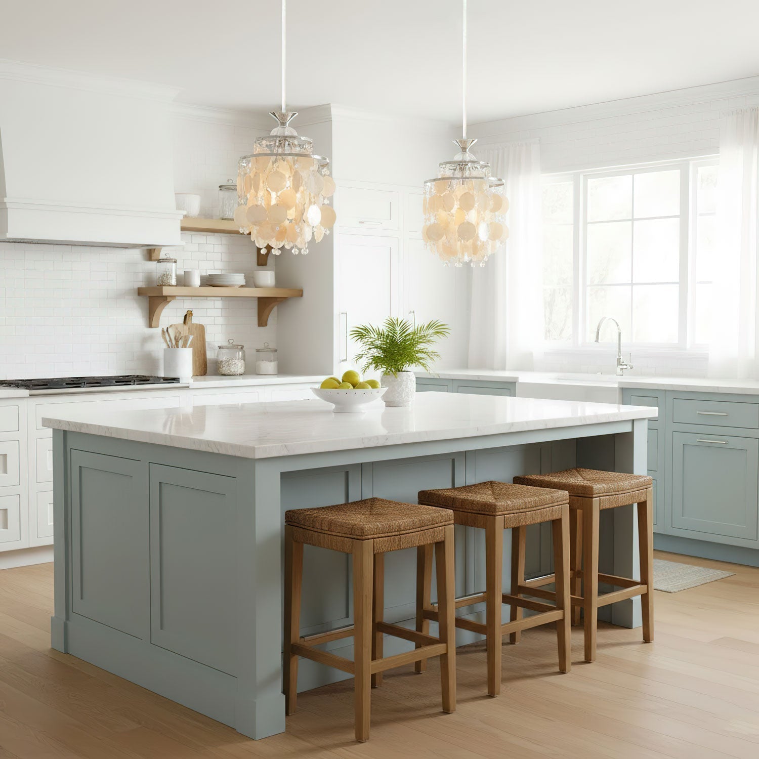 Shell Elegant Crystal Glass Pendant Light