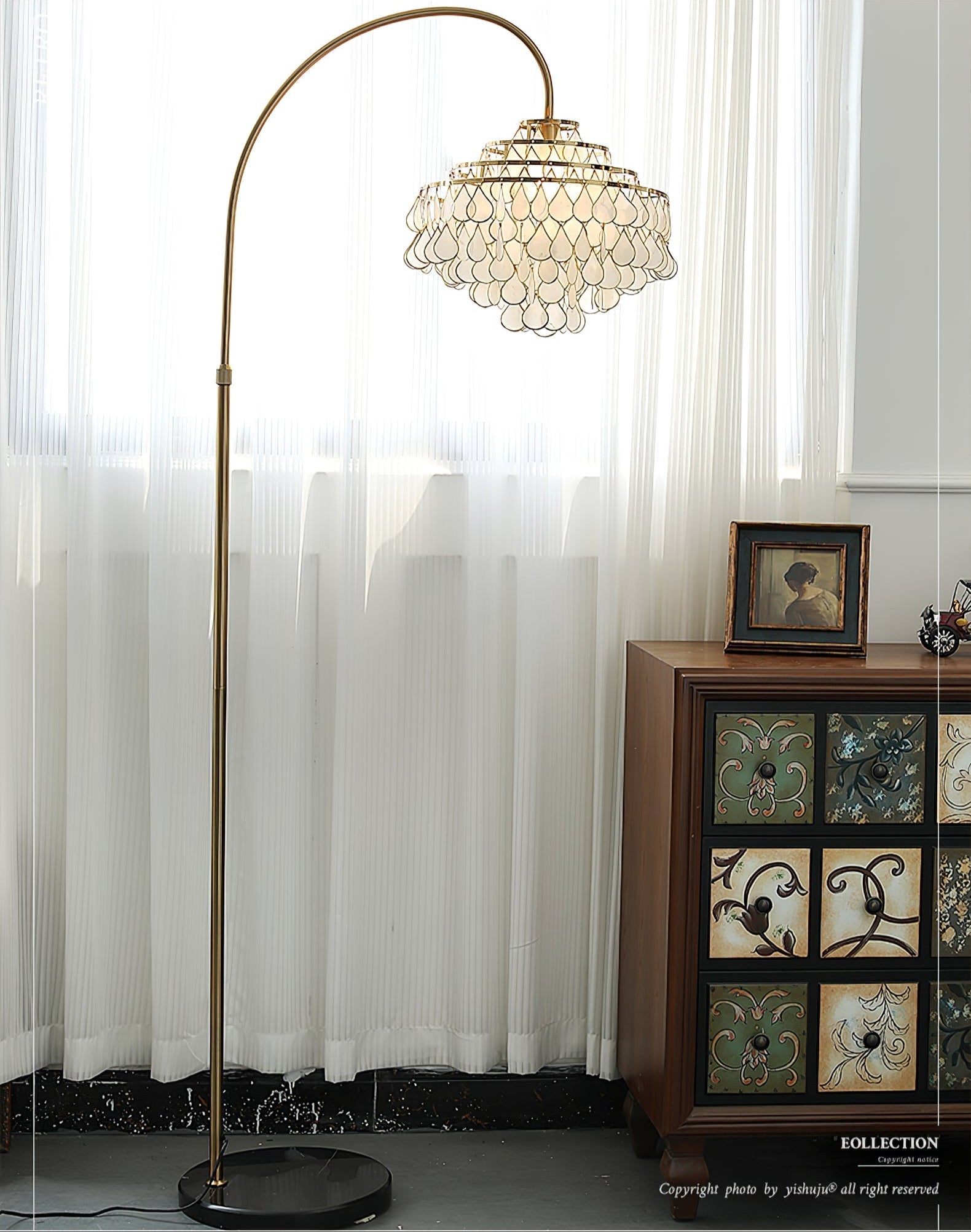 Shells Floor Lamp - Blowlighting