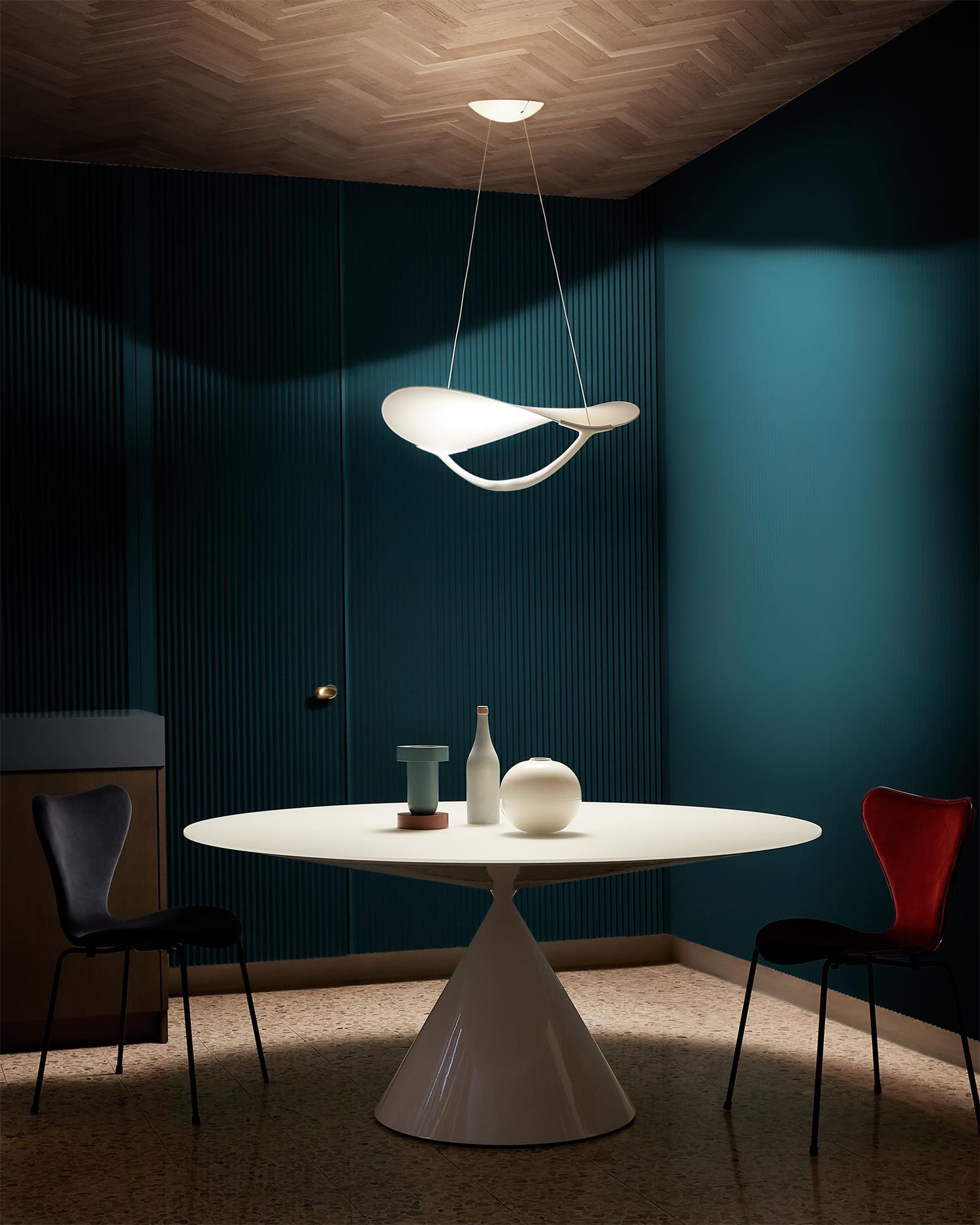 Shield Pendant Lamp Curved Organic Minimalist - Letslighting