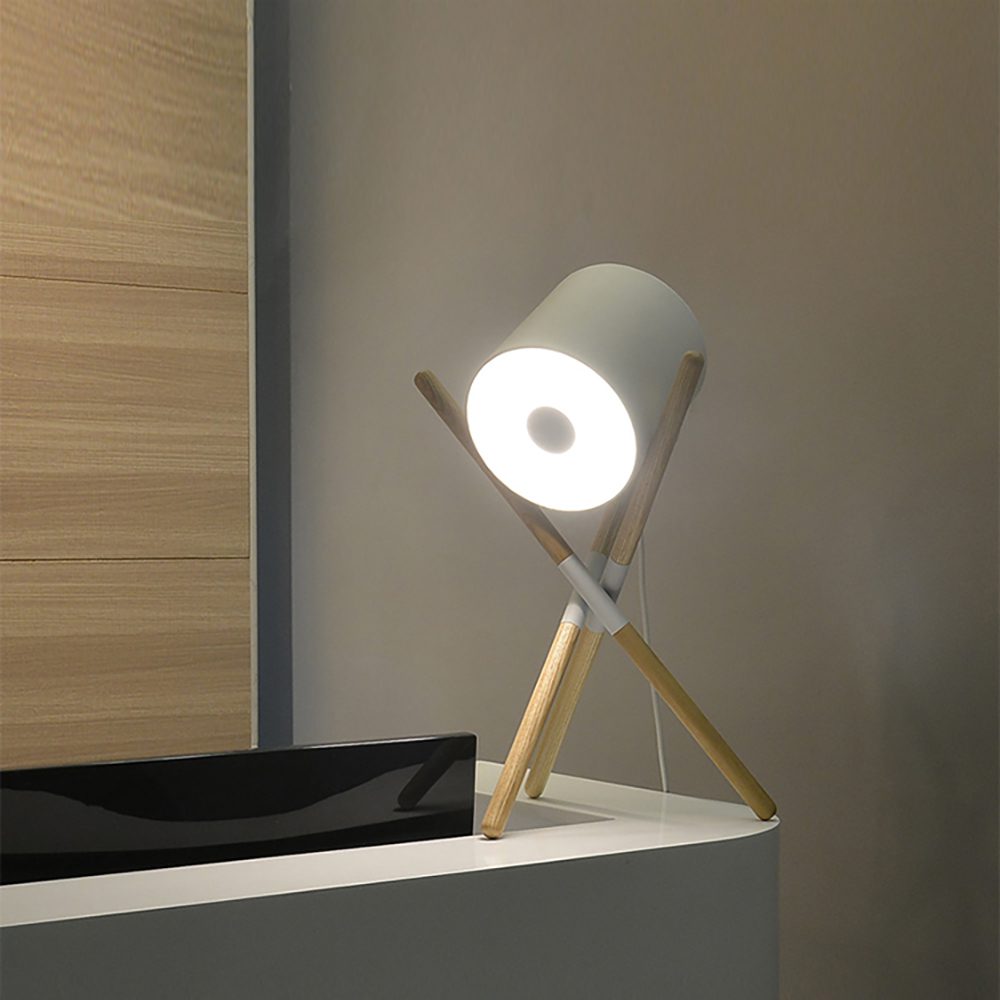 Daphane Modern Table Lamp - Letslighting