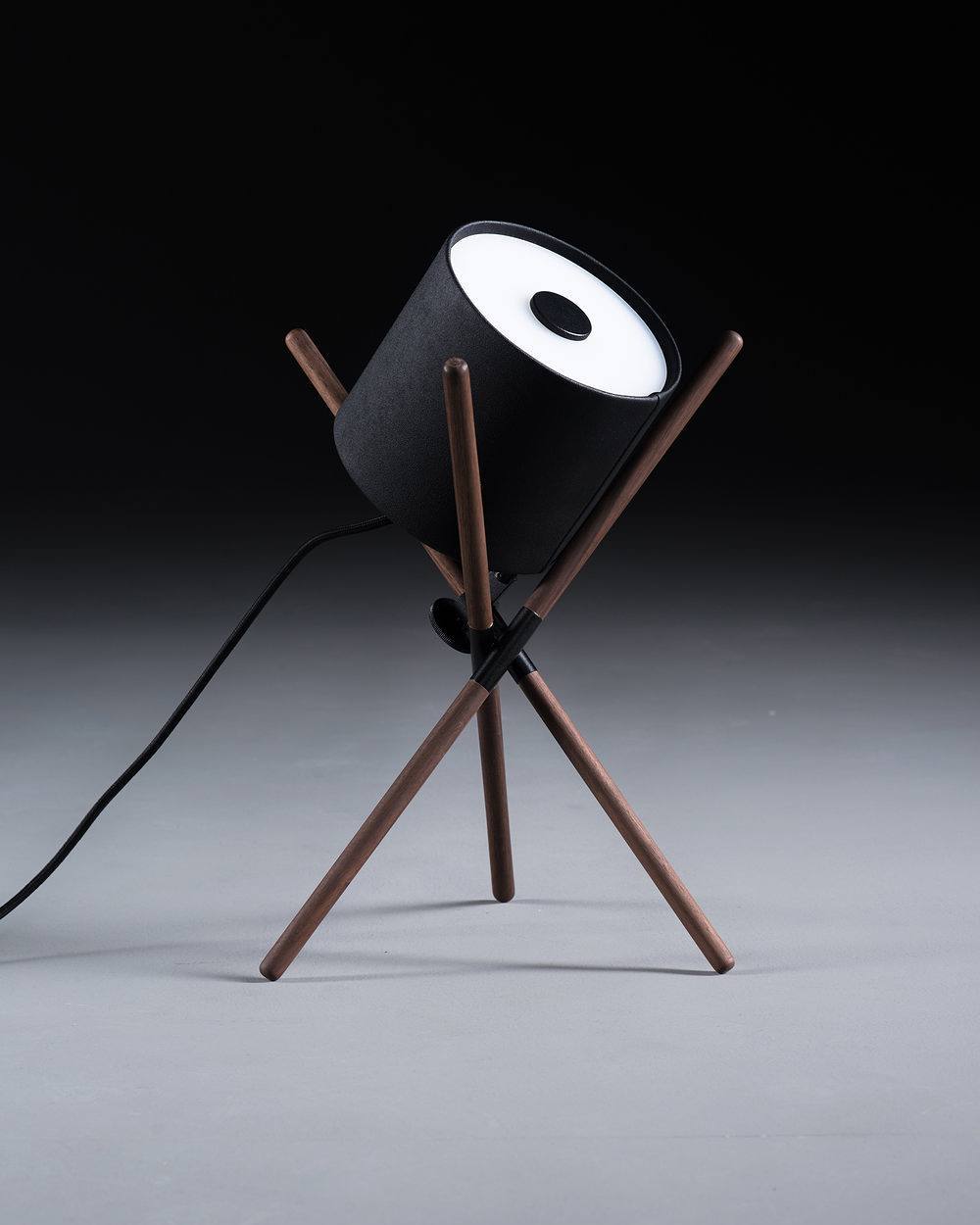 Daphane Modern Table Lamp - Letslighting