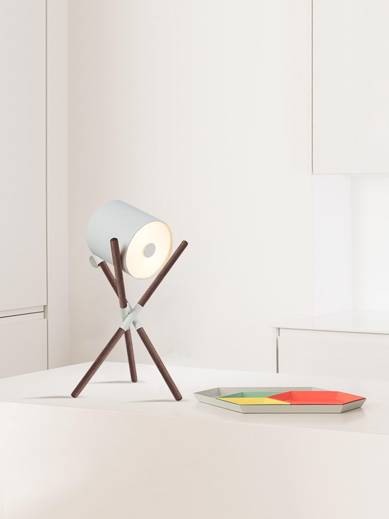 Daphane Modern Table Lamp - Letslighting