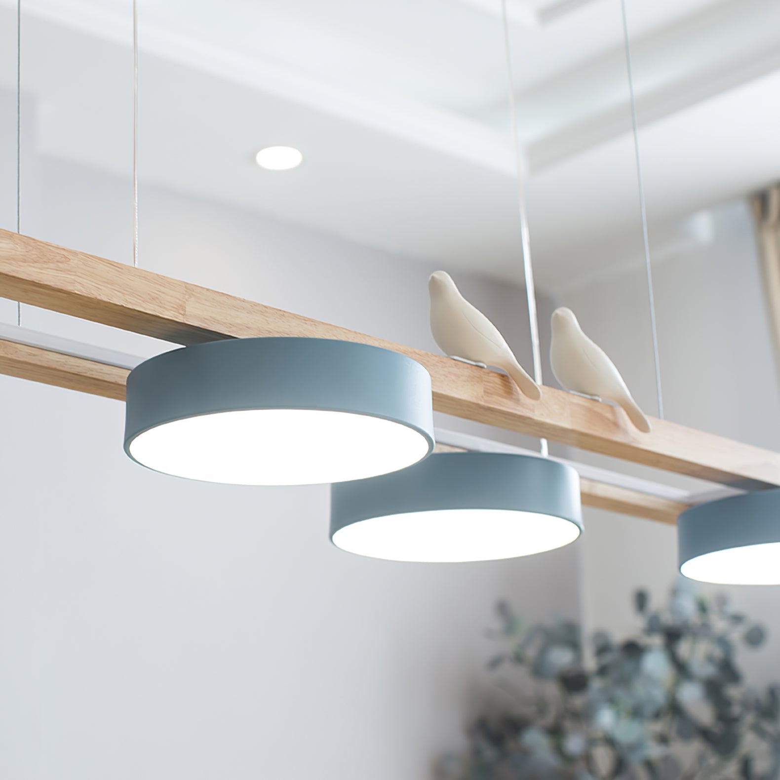 Muto Bird Long Chandelier
