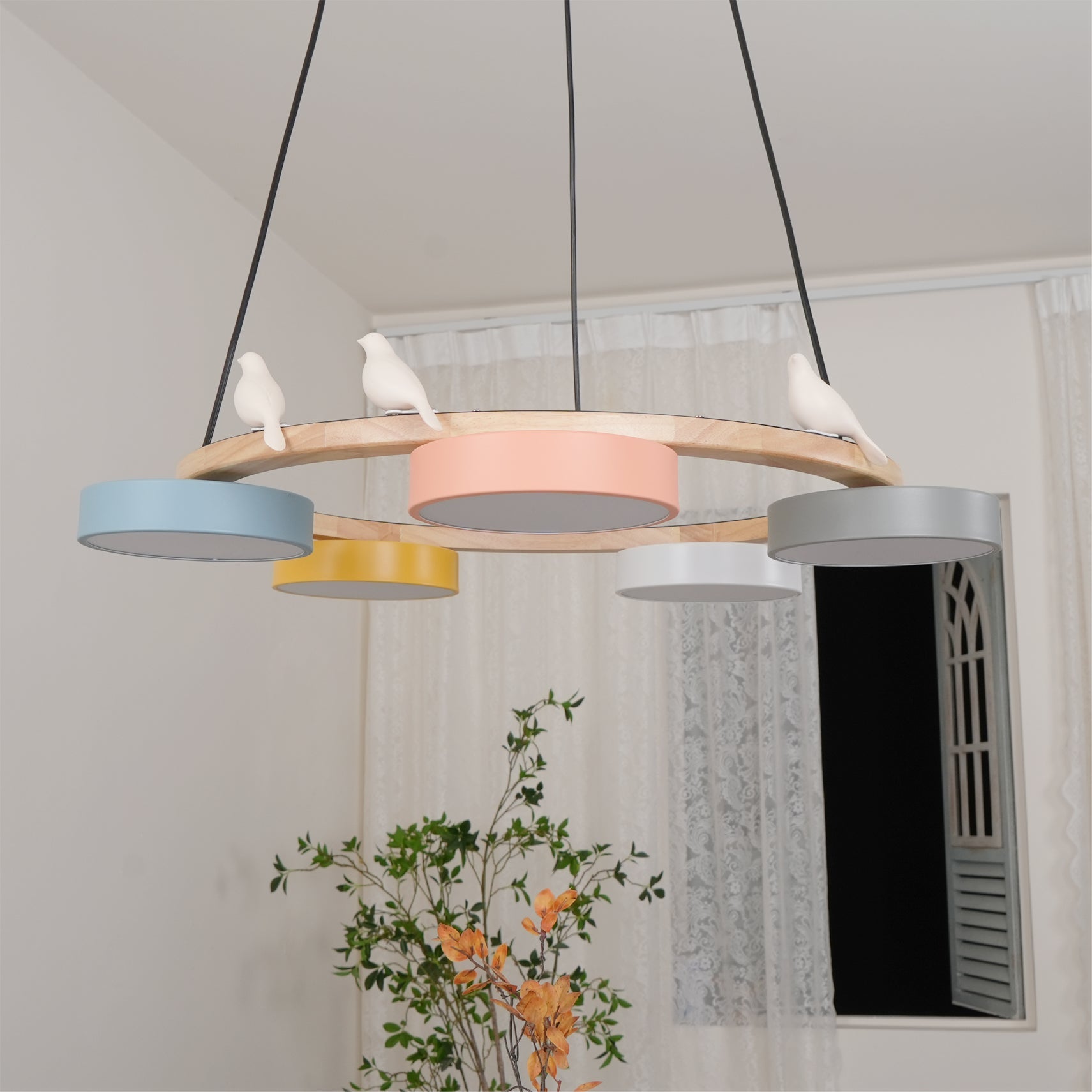 Muto Chandelier Bird Round